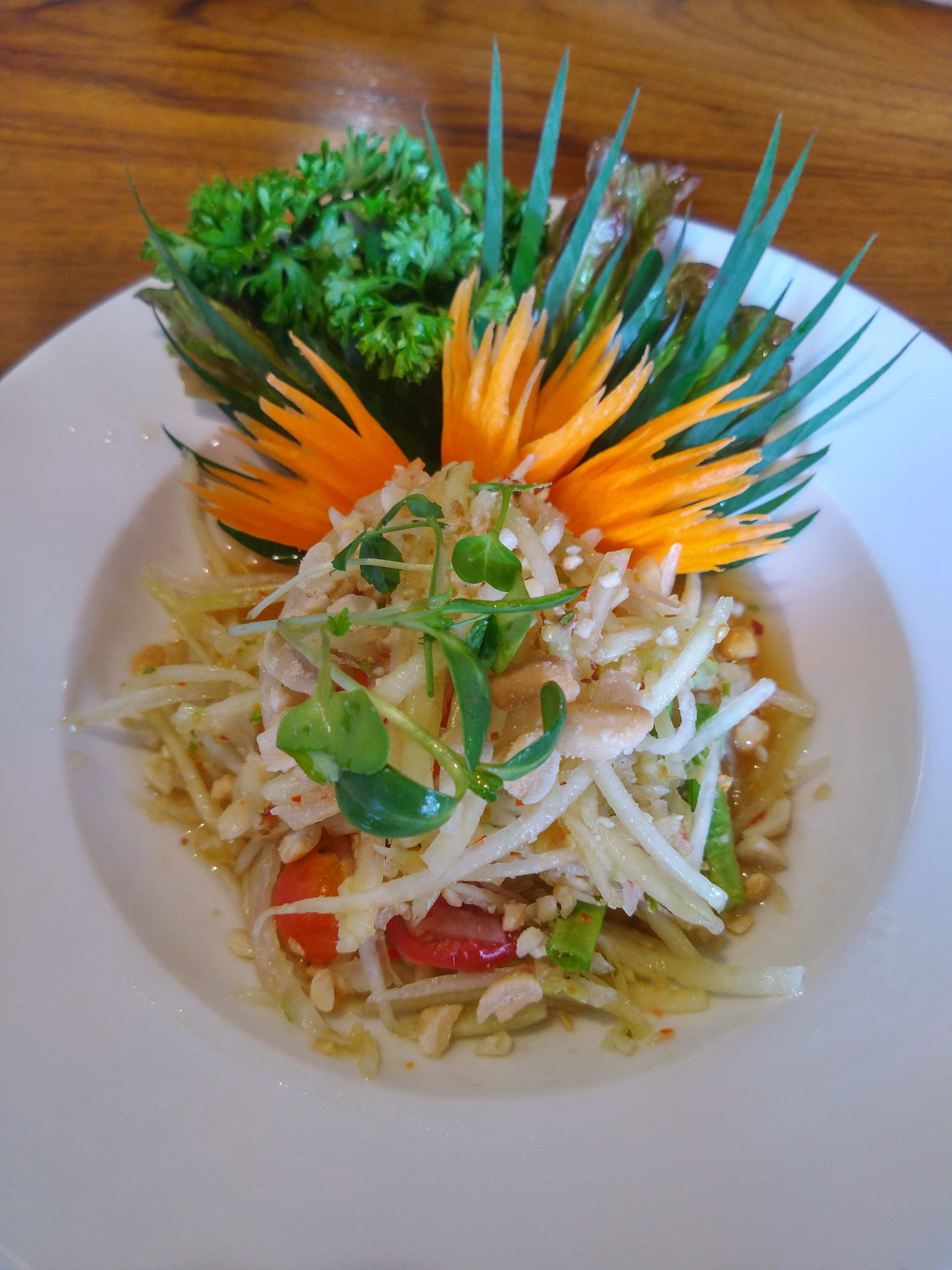 Cuisine,Dish,Food,Ingredient,Pad thai,Green papaya salad,Nộm,Thai food,Recipe,Produce