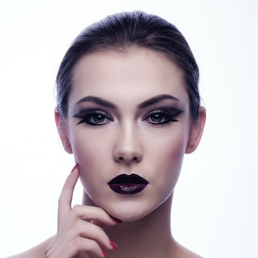 Face,Eyebrow,Hair,Lip,Skin,Nose,Beauty,Chin,Eyelash,Head