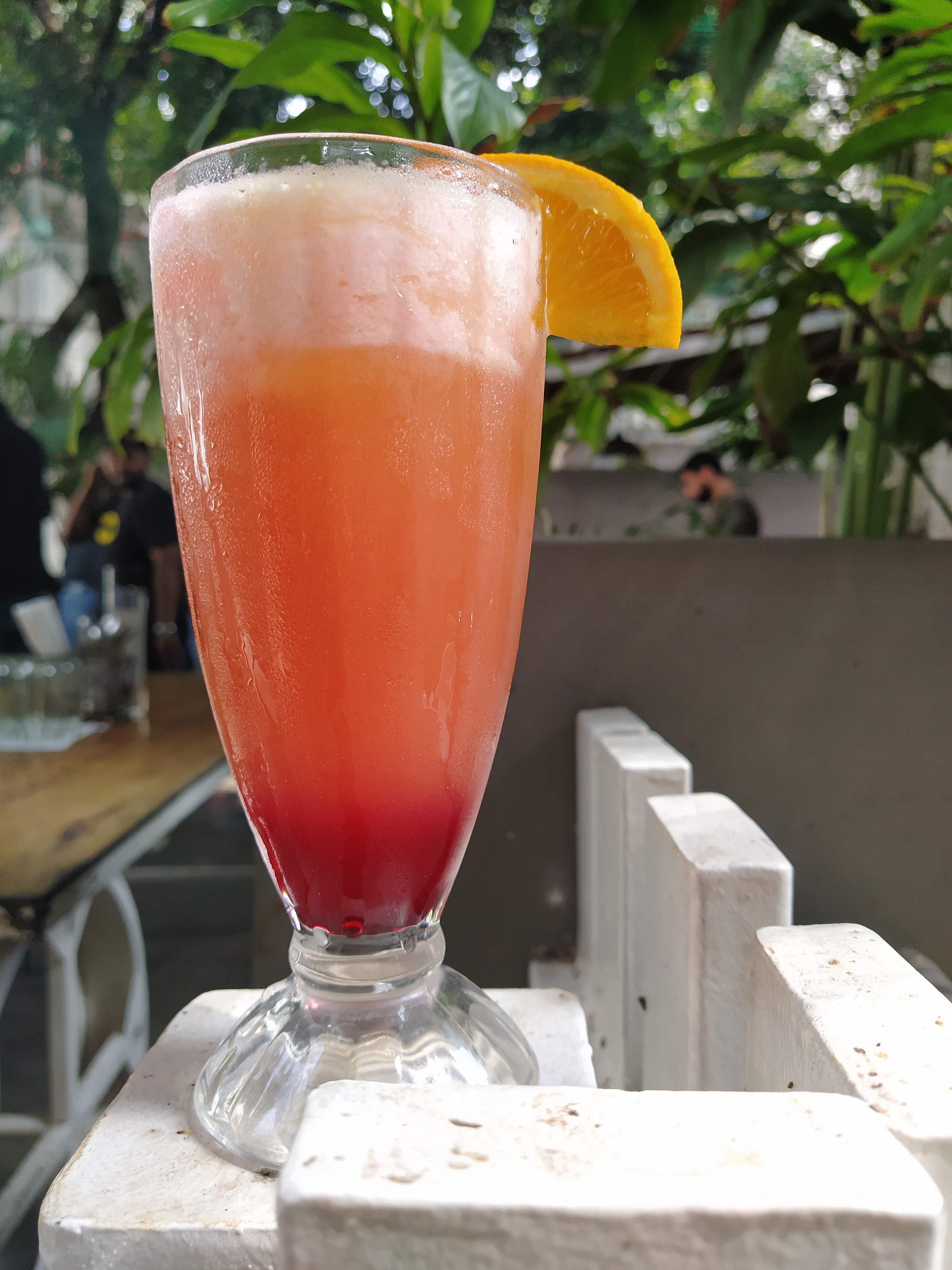 Drink,Juice,Bay breeze,Non-alcoholic beverage,Hurricane,Cocktail garnish,Bellini,Rum swizzle,Cocktail,Alcoholic beverage