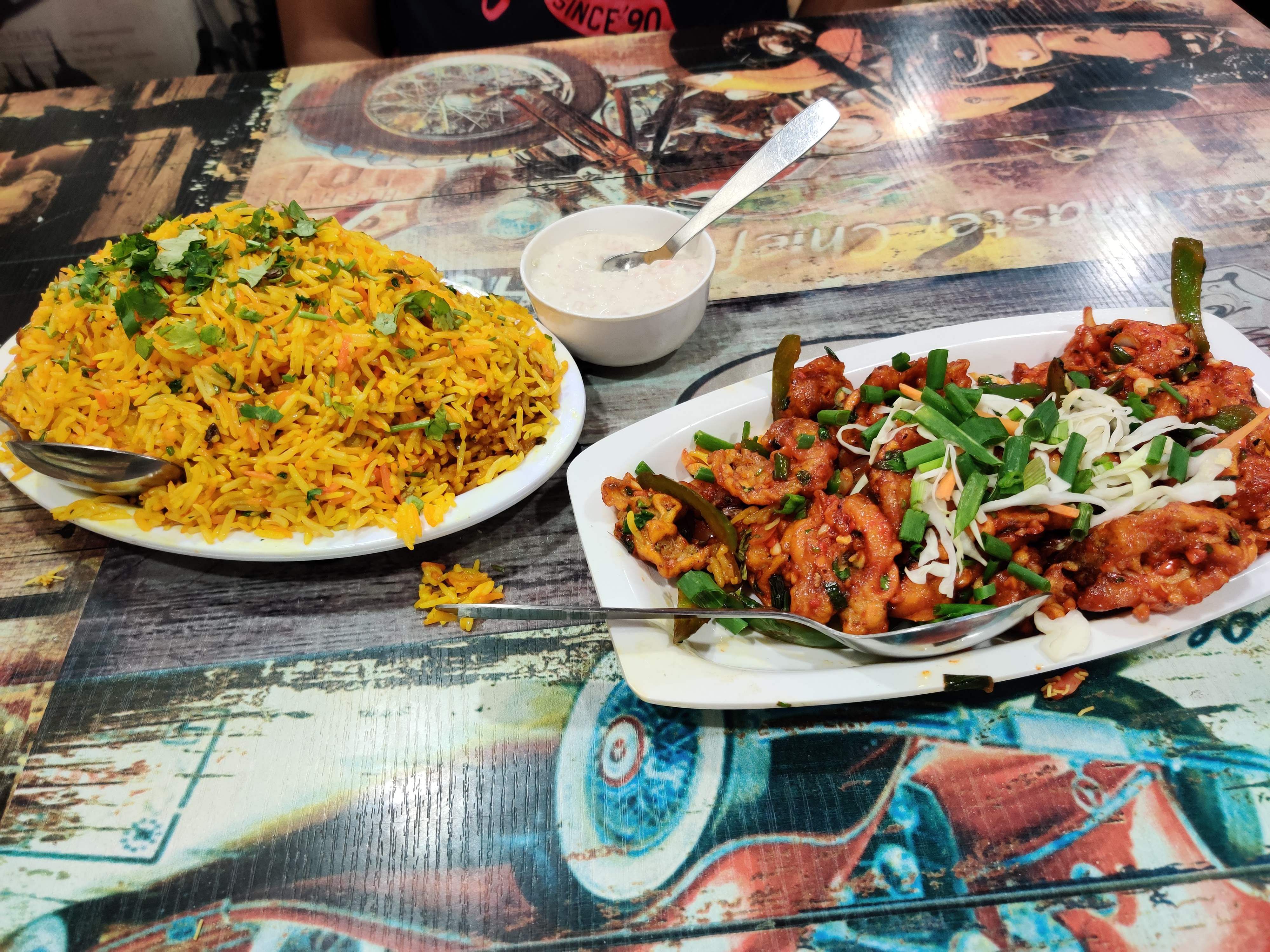 Dish,Cuisine,Food,Meal,Ingredient,Biryani,Meat,Kabsa,Jambalaya,Recipe