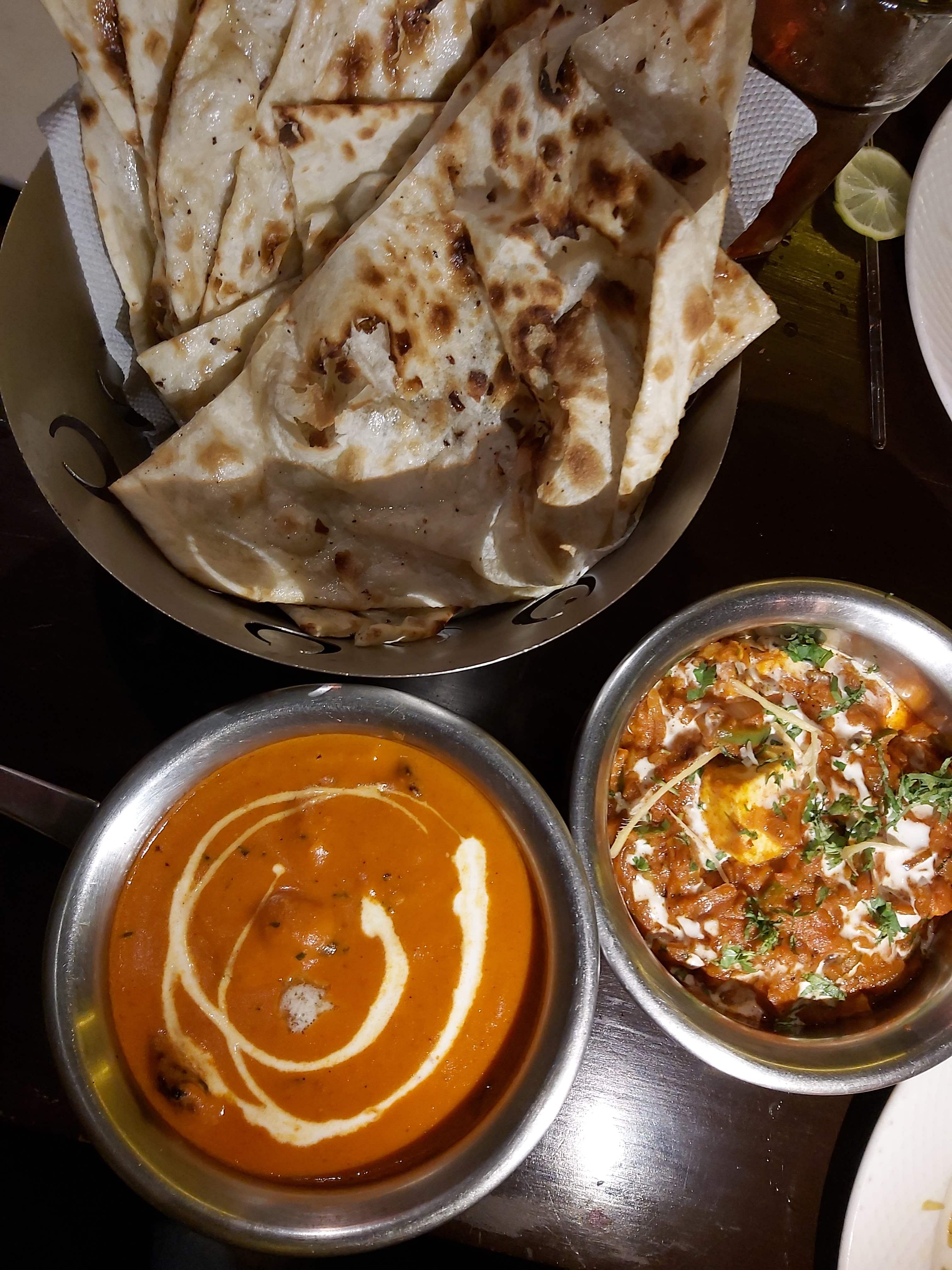 Dish,Food,Cuisine,Naan,Ingredient,Roti prata,Flatbread,Roti,Paratha,Chapati