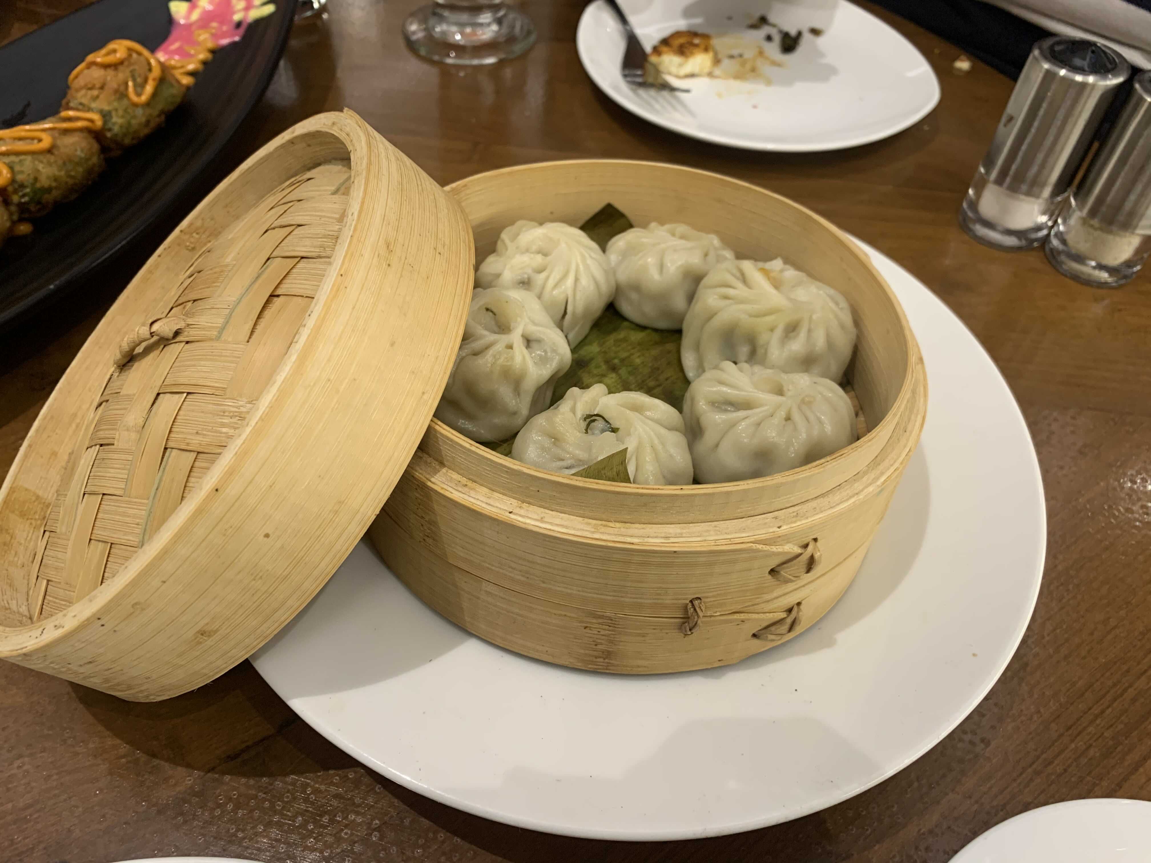 Dish,Food,Cuisine,Momo,Jiaozi,Dim sum,Baozi,Mandu,Dumpling,Xiaolongbao