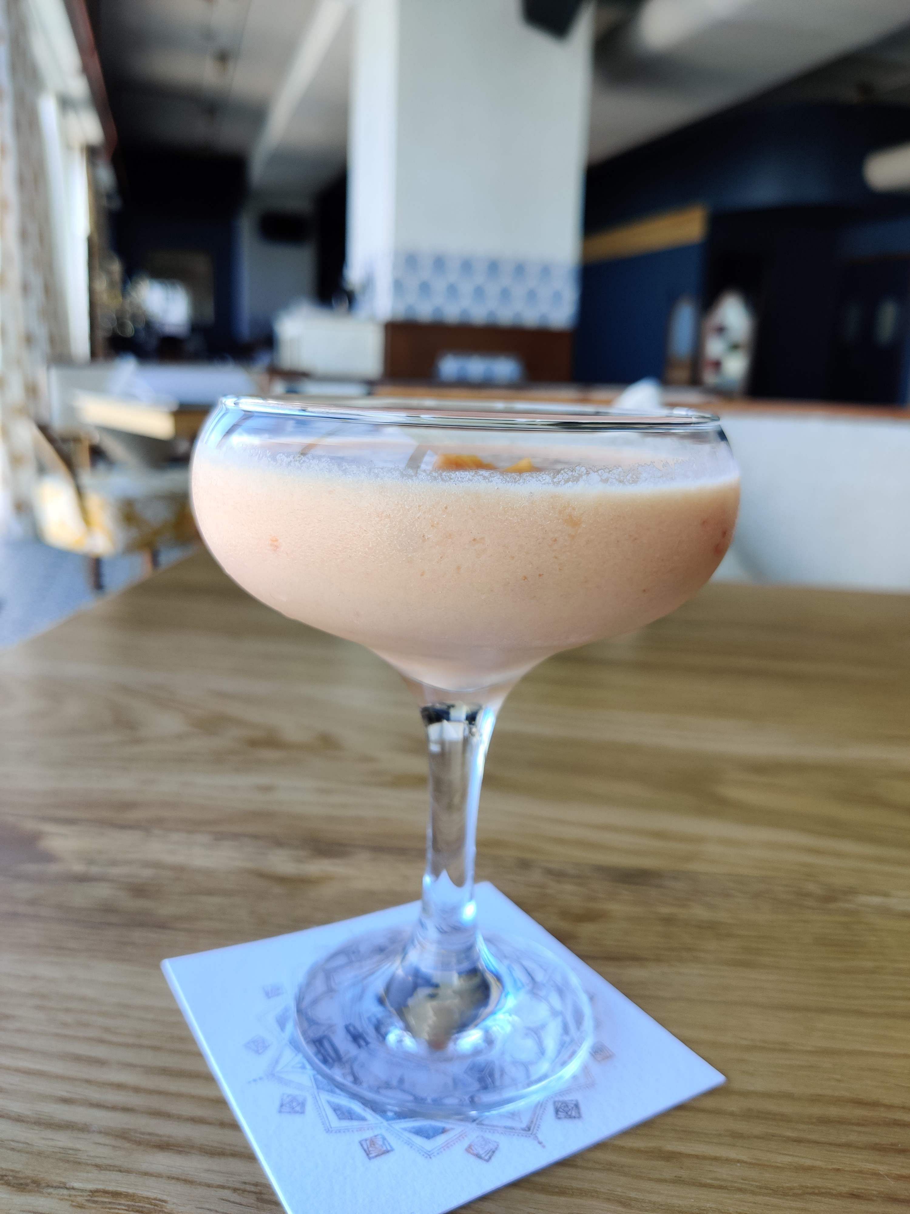 Drink,Irish cream,Food,Alexander,Alcoholic beverage,Brandy alexander,Classic cocktail,Distilled beverage,Corpse reviver,Non-alcoholic beverage