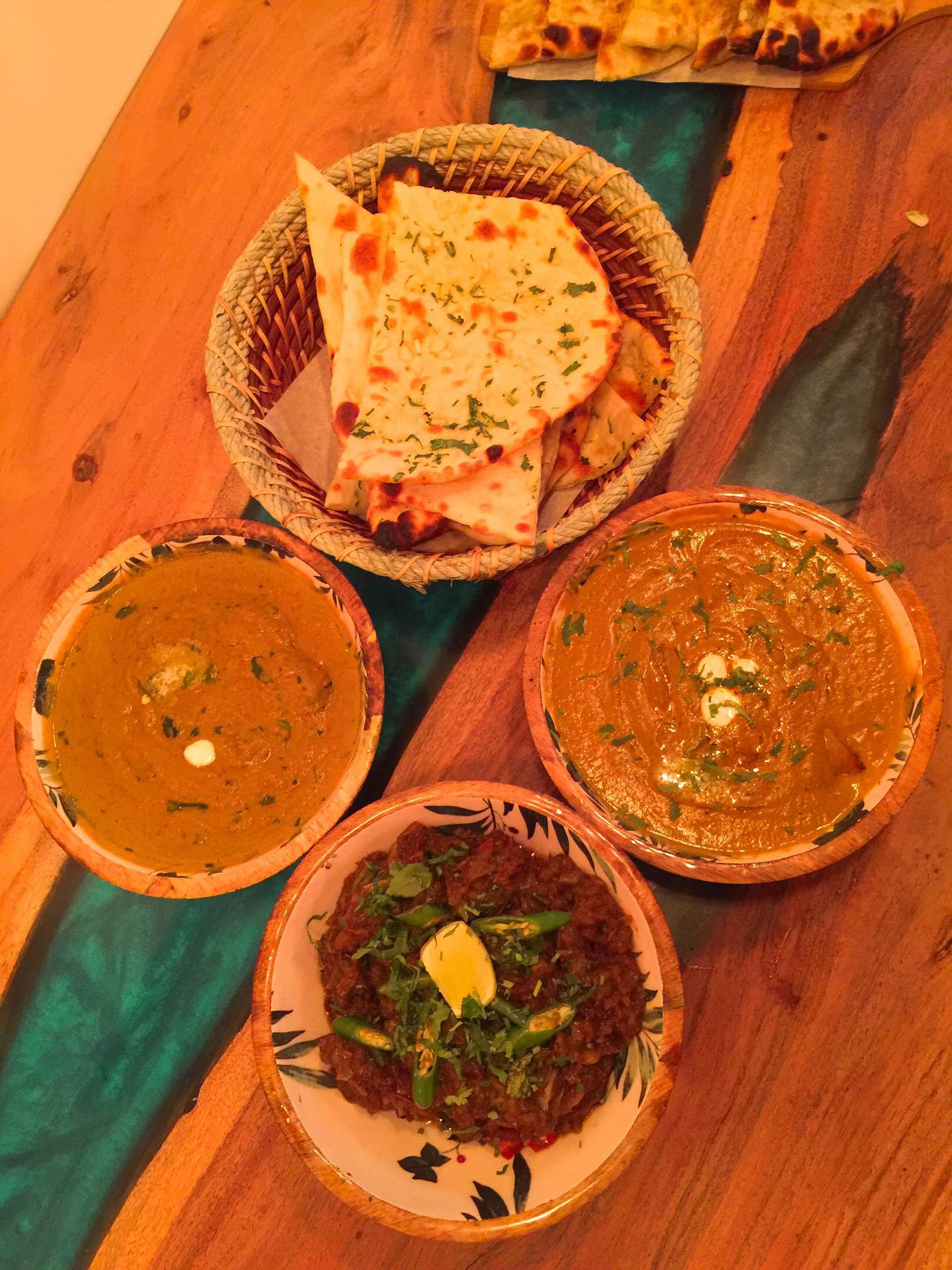 Dish,Food,Cuisine,Ingredient,Meal,Paratha,Indian cuisine,Recipe,Flatbread,Roti