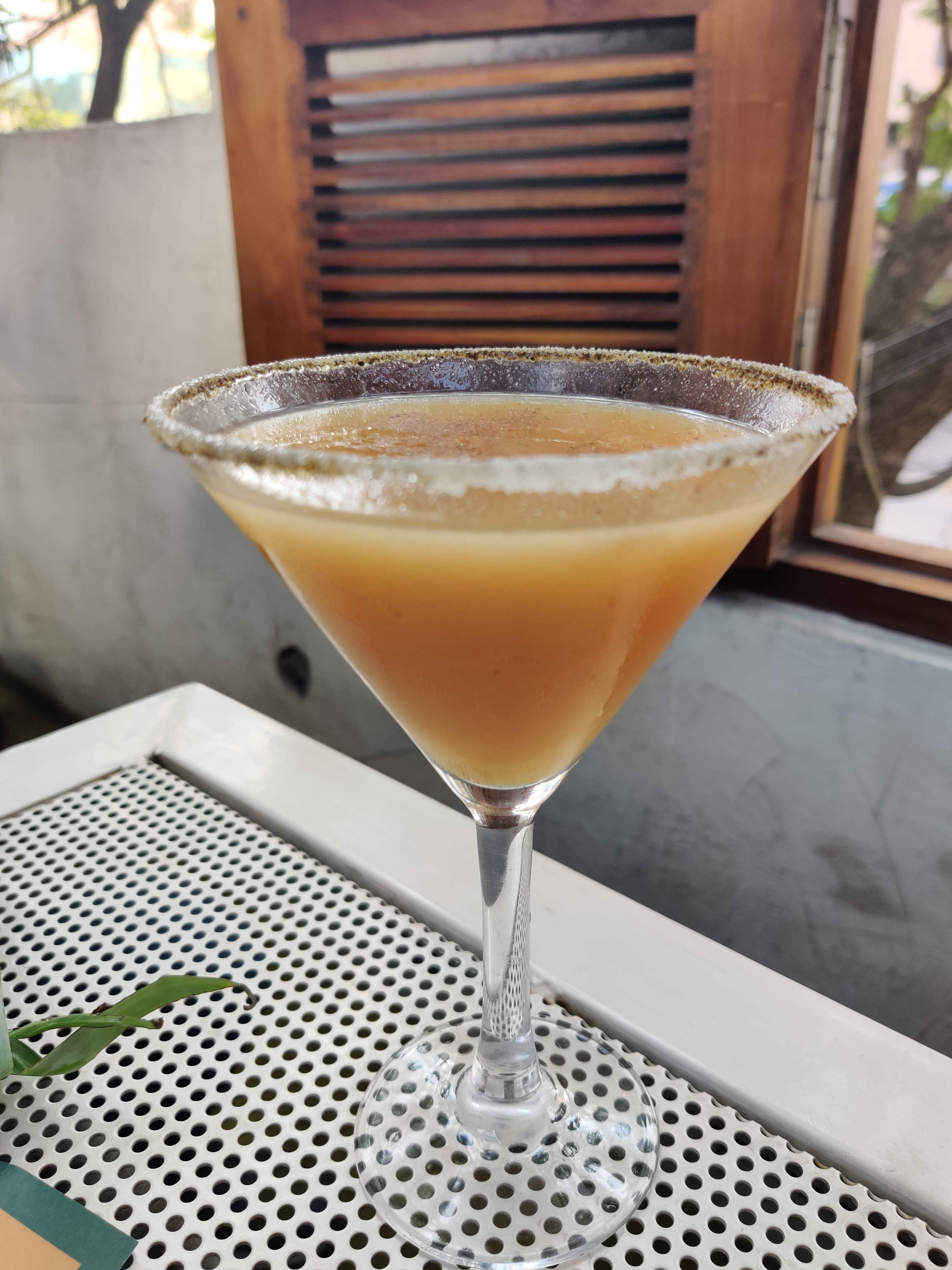 Drink,Classic cocktail,Alcoholic beverage,Cocktail,Distilled beverage,Non-alcoholic beverage,Liqueur,Martini,Daiquiri,Sour