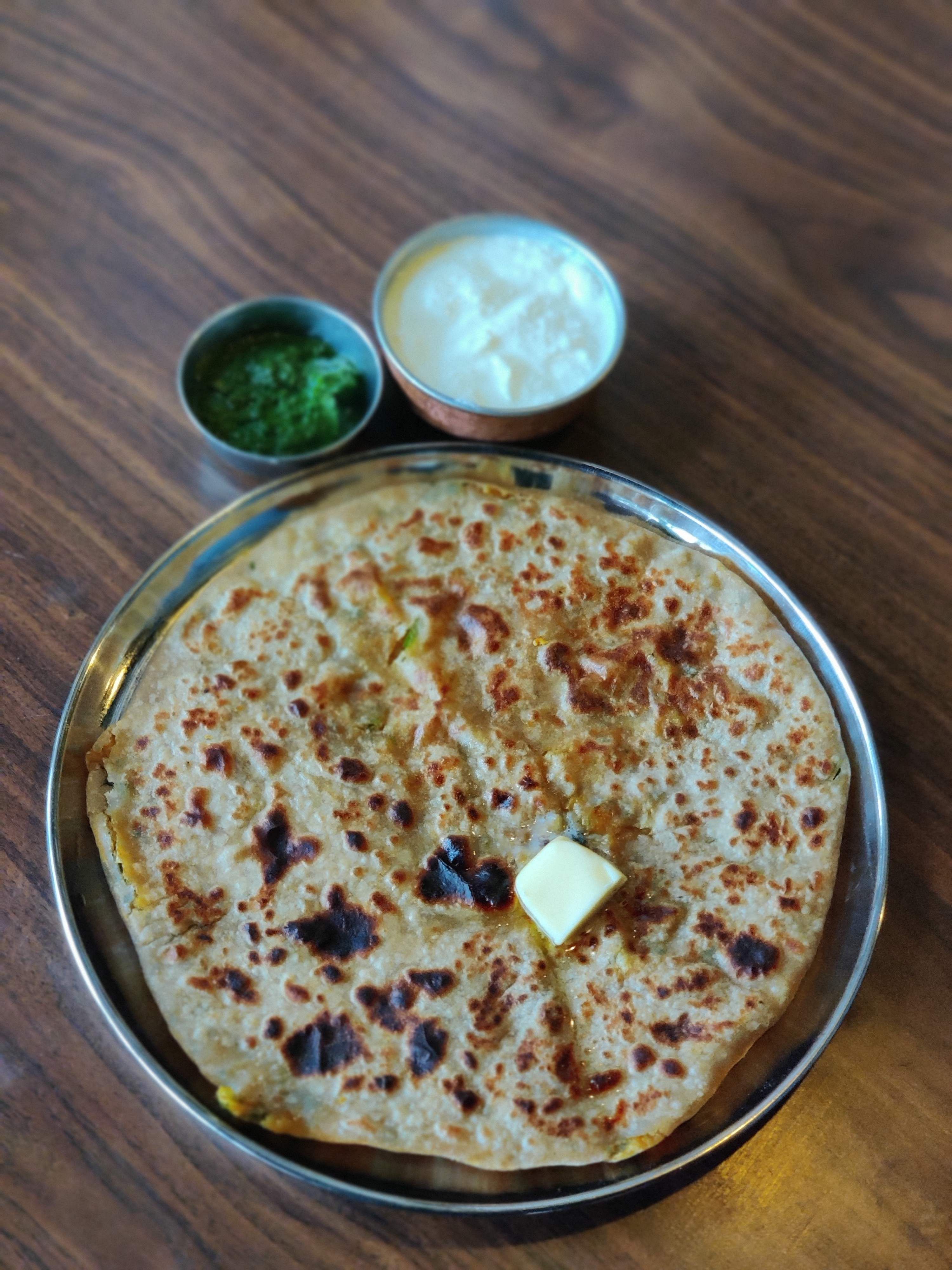 Dish,Food,Cuisine,Ingredient,Raita,Paratha,Indian cuisine,Flatbread,Naan,Recipe