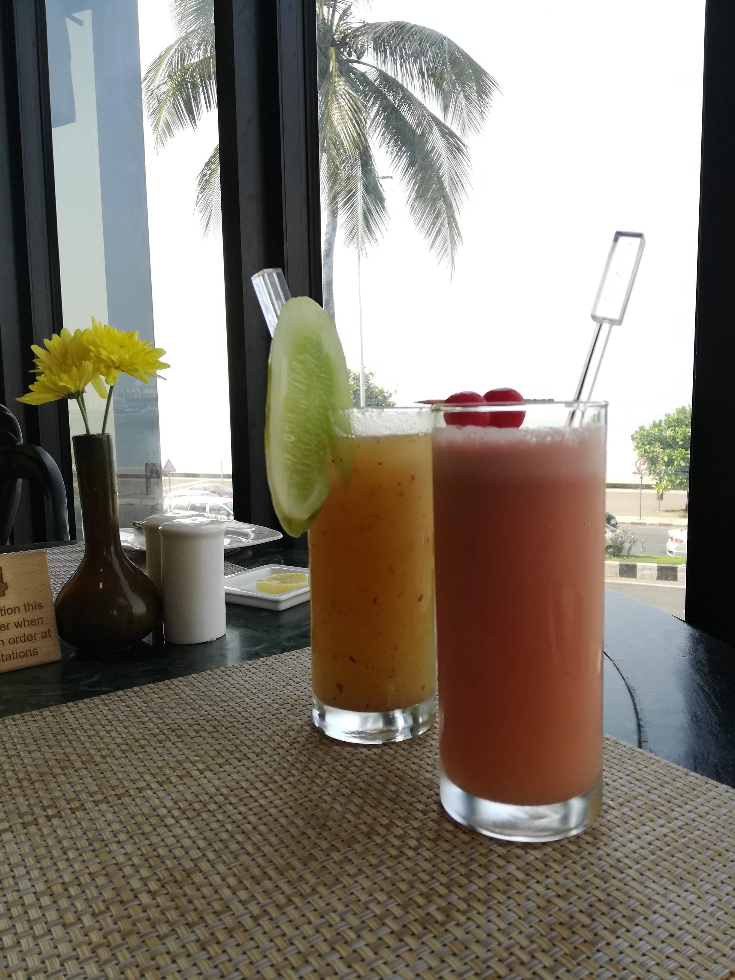 Juice,Drink,Non-alcoholic beverage,Bay breeze,Rum swizzle,Cocktail,Cocktail garnish,Vegetable juice,Batida,Alcoholic beverage