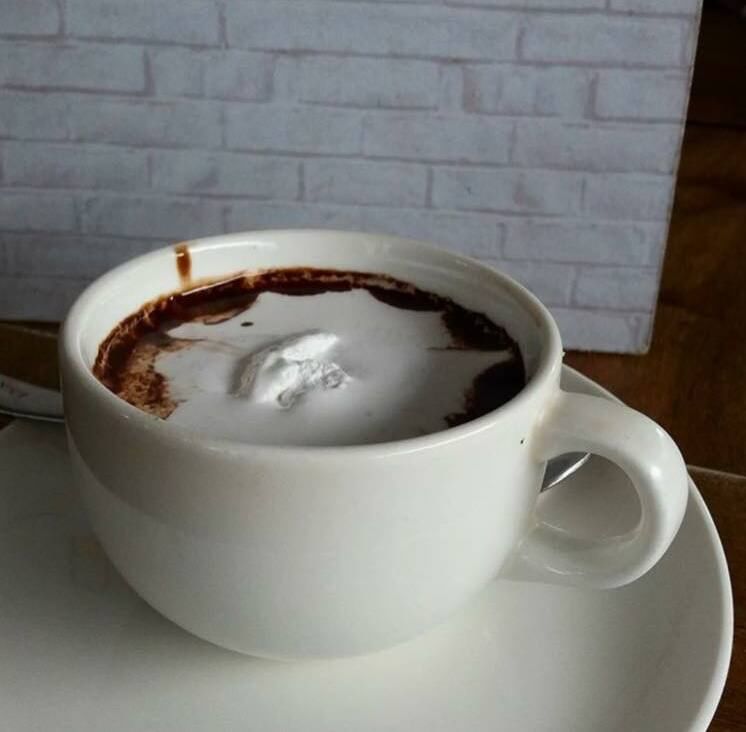 Cup,Coffee cup,Coffee,Cup,Caffeine,Drink,Caffè americano,Non-alcoholic beverage,Caffè macchiato,Food