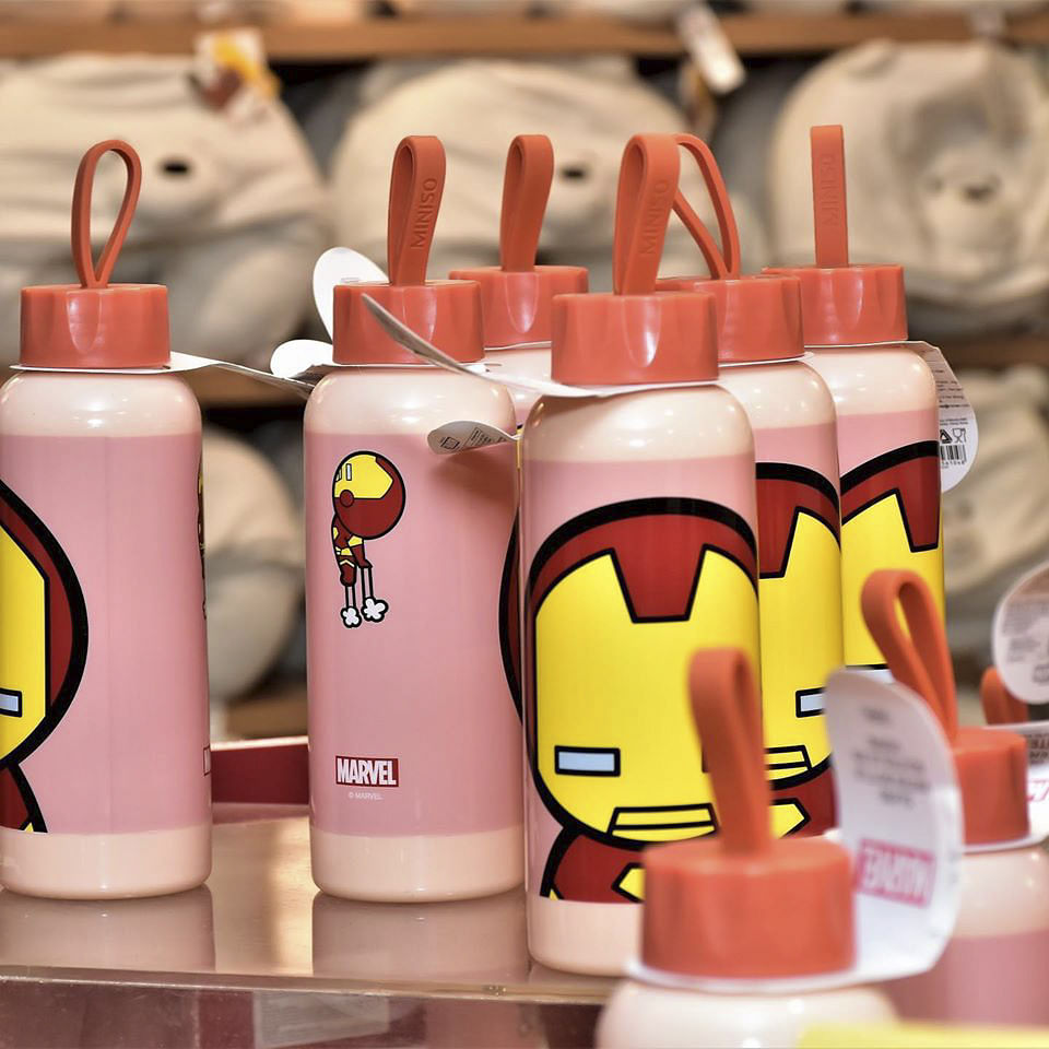 Product,Water bottle,Drinkware,Bottle,Cartoon,Tableware,Font,Plastic bottle,Vacuum flask,Baby bottle