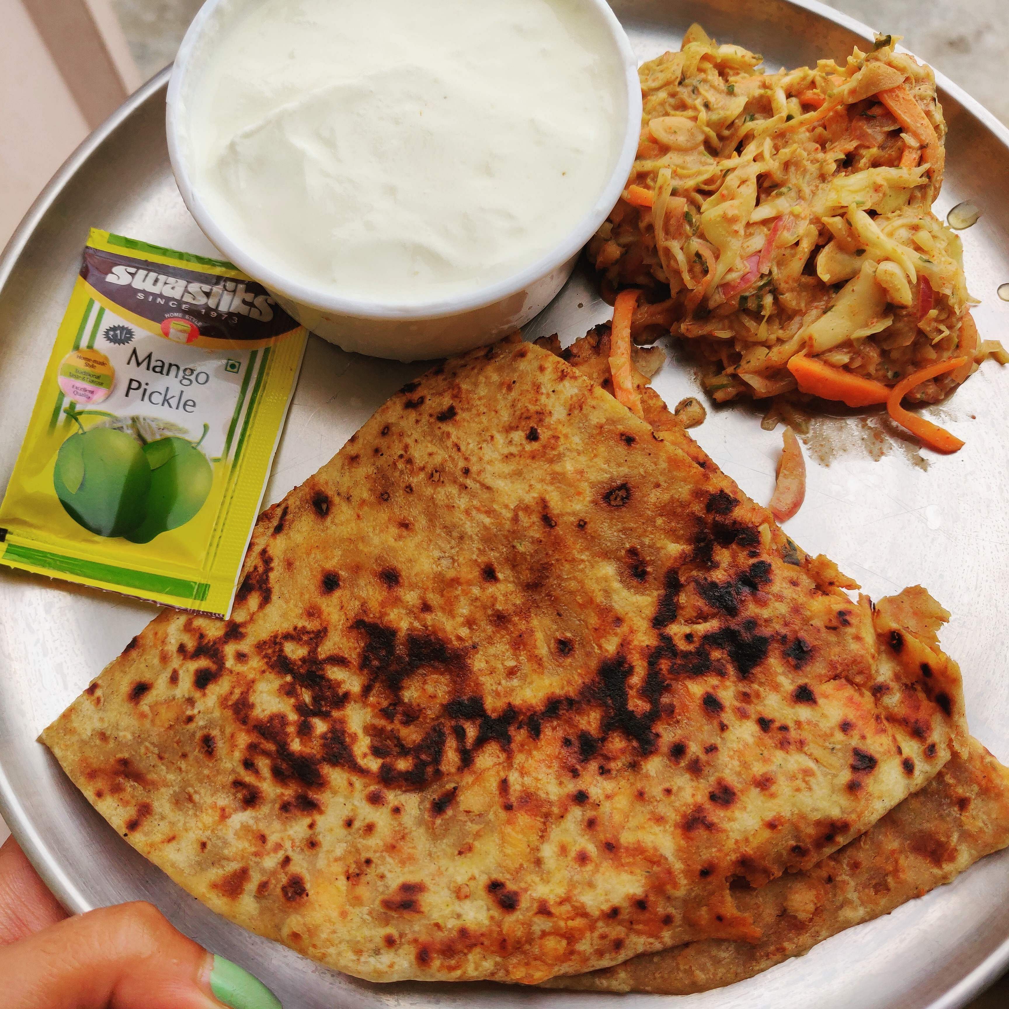 Dish,Food,Cuisine,Ingredient,Naan,Roti,Paratha,Gözleme,Kulcha,Produce