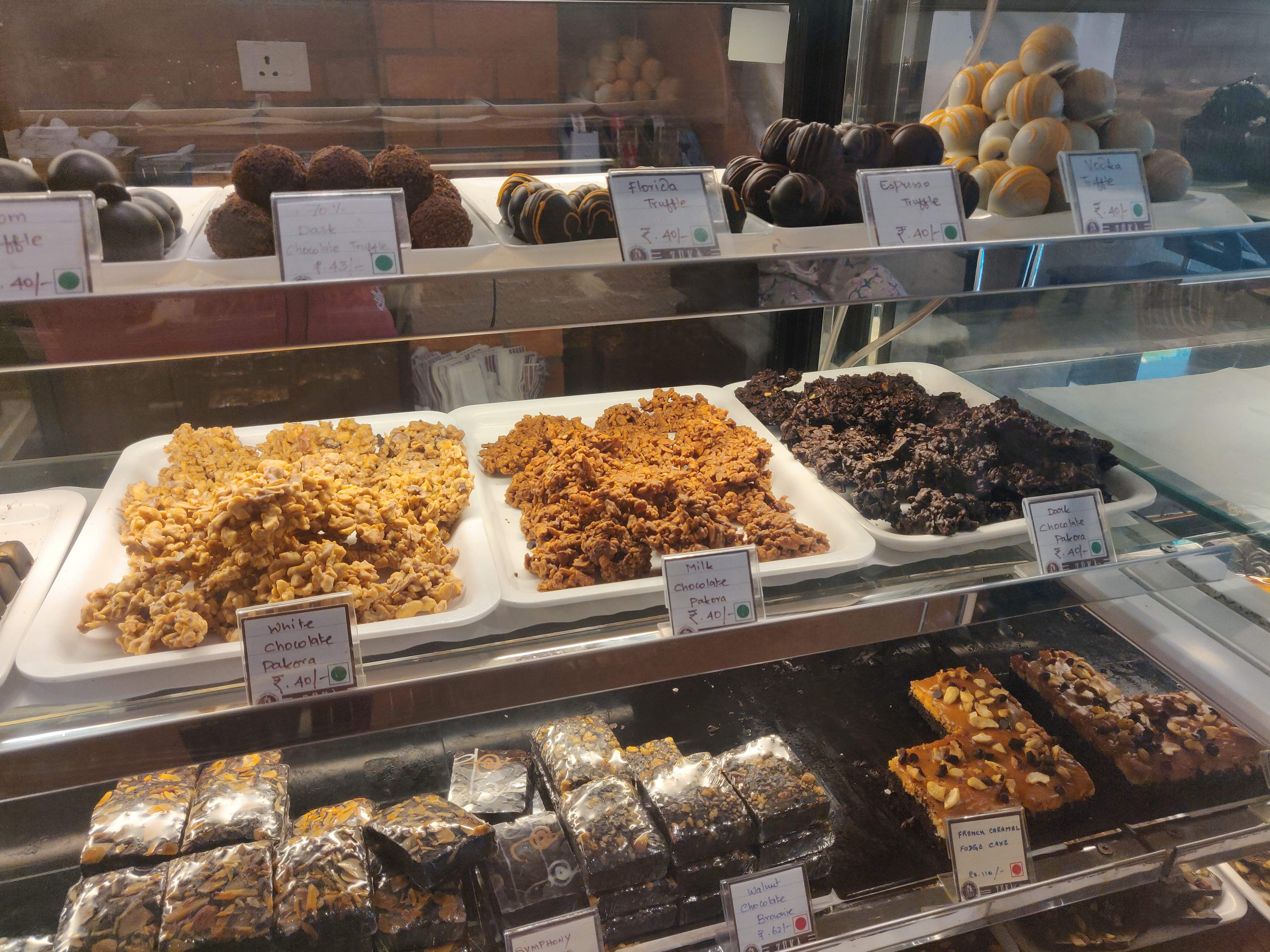 img-gallery-featured