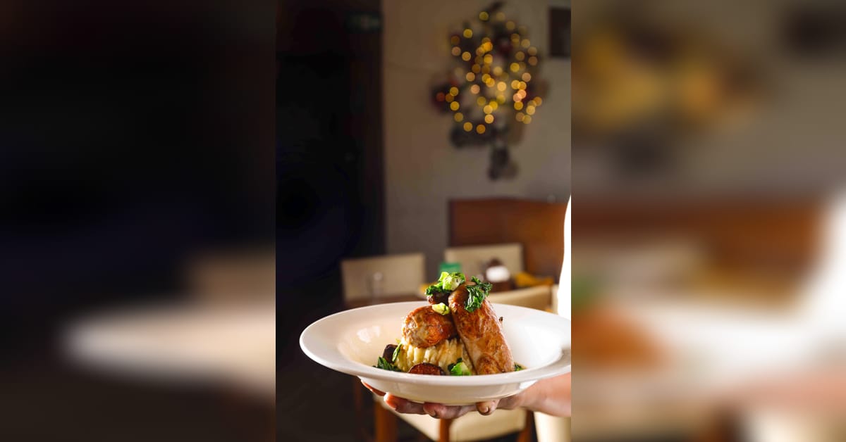 Enjoy A Festive Special Menu At Woodside Inn! | LBB