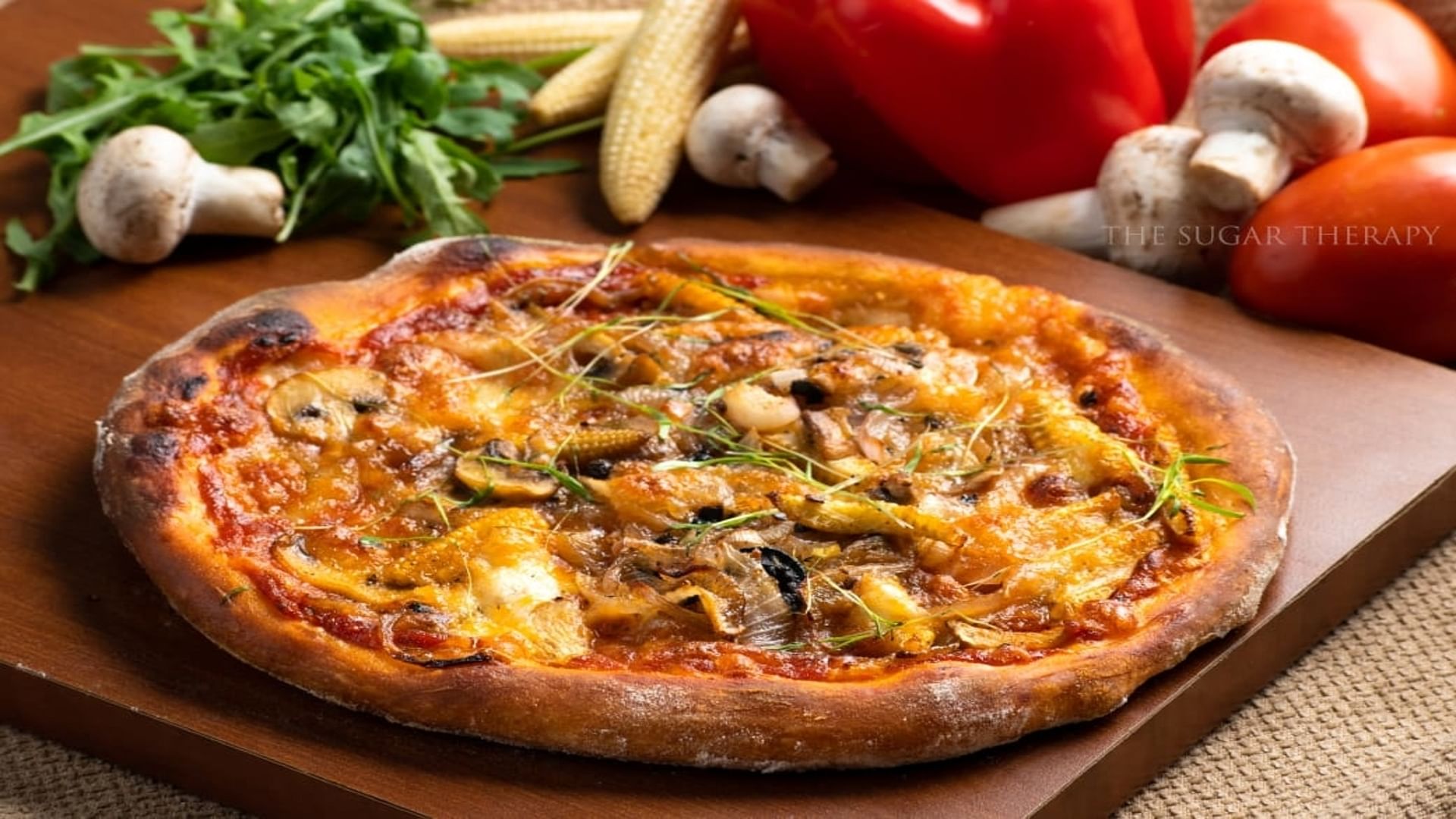 Dish,Pizza,Food,Cuisine,Pizza cheese,California-style pizza,Ingredient,Flatbread,Italian food,Fast food