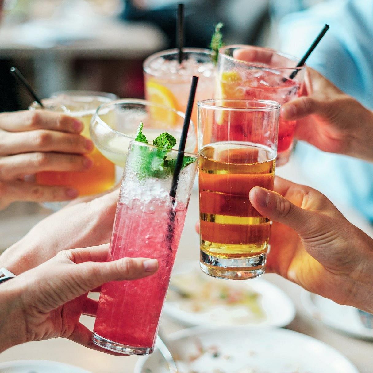 Drink,Alcohol,Cocktail,Alcoholic beverage,Food,Distilled beverage,Spritzer,Non-alcoholic beverage,Punch,Brunch