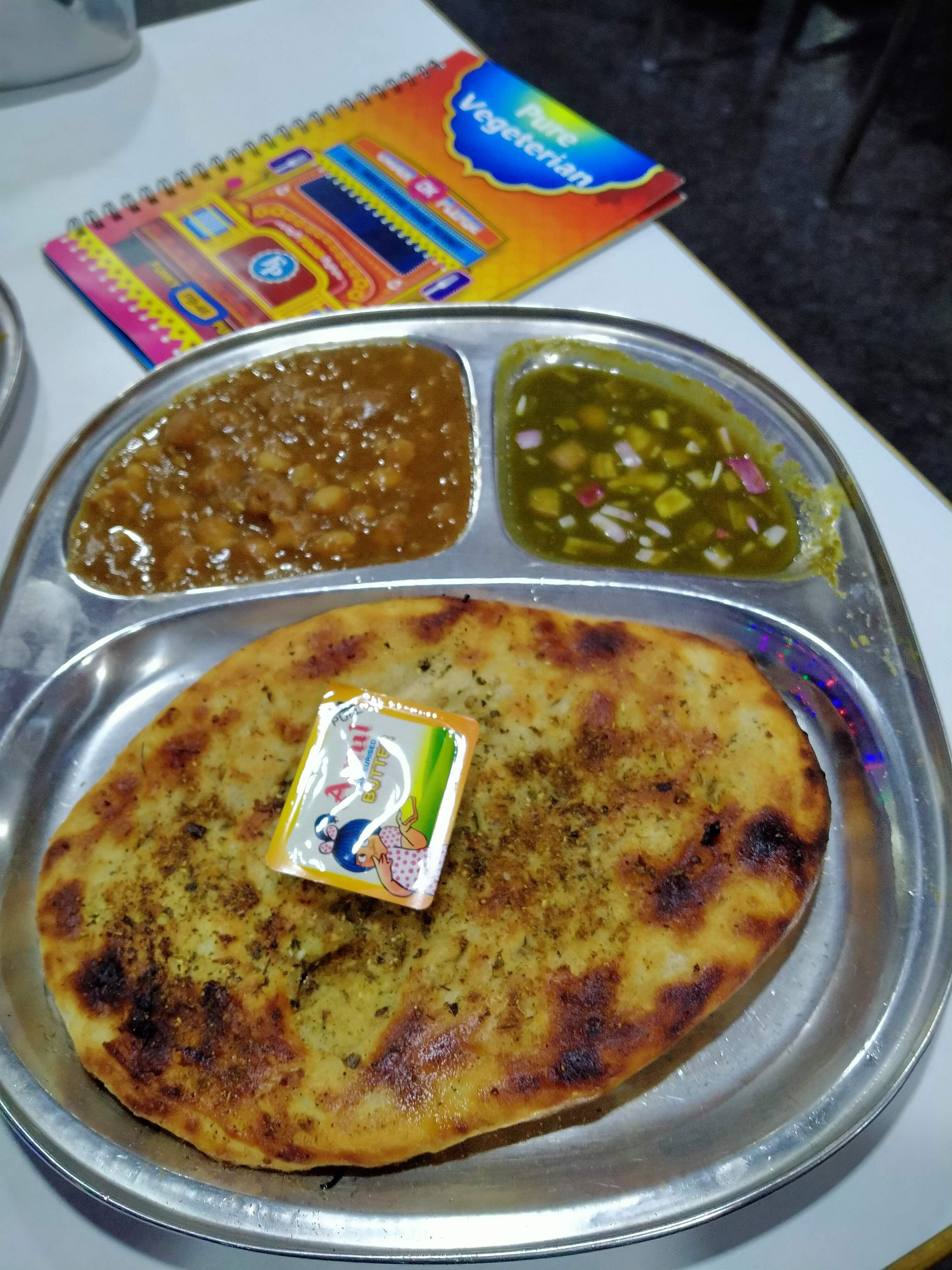 Dish,Food,Cuisine,Ingredient,Flatbread,Staple food,Paratha,Baked goods,Indian cuisine,Finger food