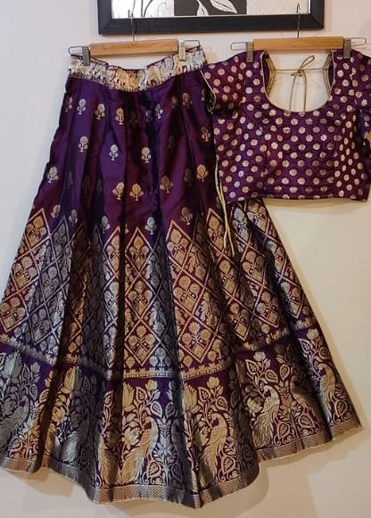 Clothing,Dress,Purple,Pattern,Pattern,Day dress,Design,Costume design,Textile,Fashion design