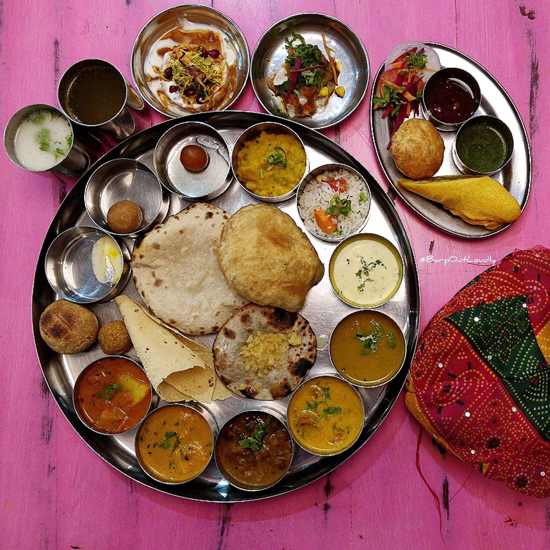 Dish,Cuisine,Food,Meal,Vegetarian food,Indian cuisine,Ingredient,Punjabi cuisine,Platter,Rajasthani cuisine