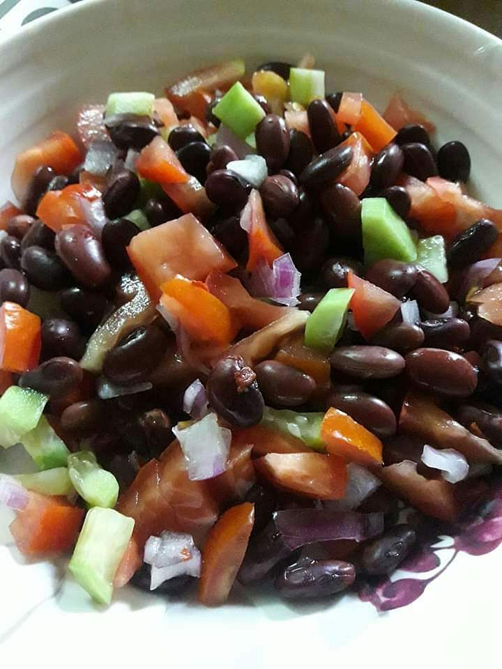 Dish,Food,Cuisine,Frijoles negros,Ingredient,Candy corn,Vegetable,Salad,Produce,Vegetarian food