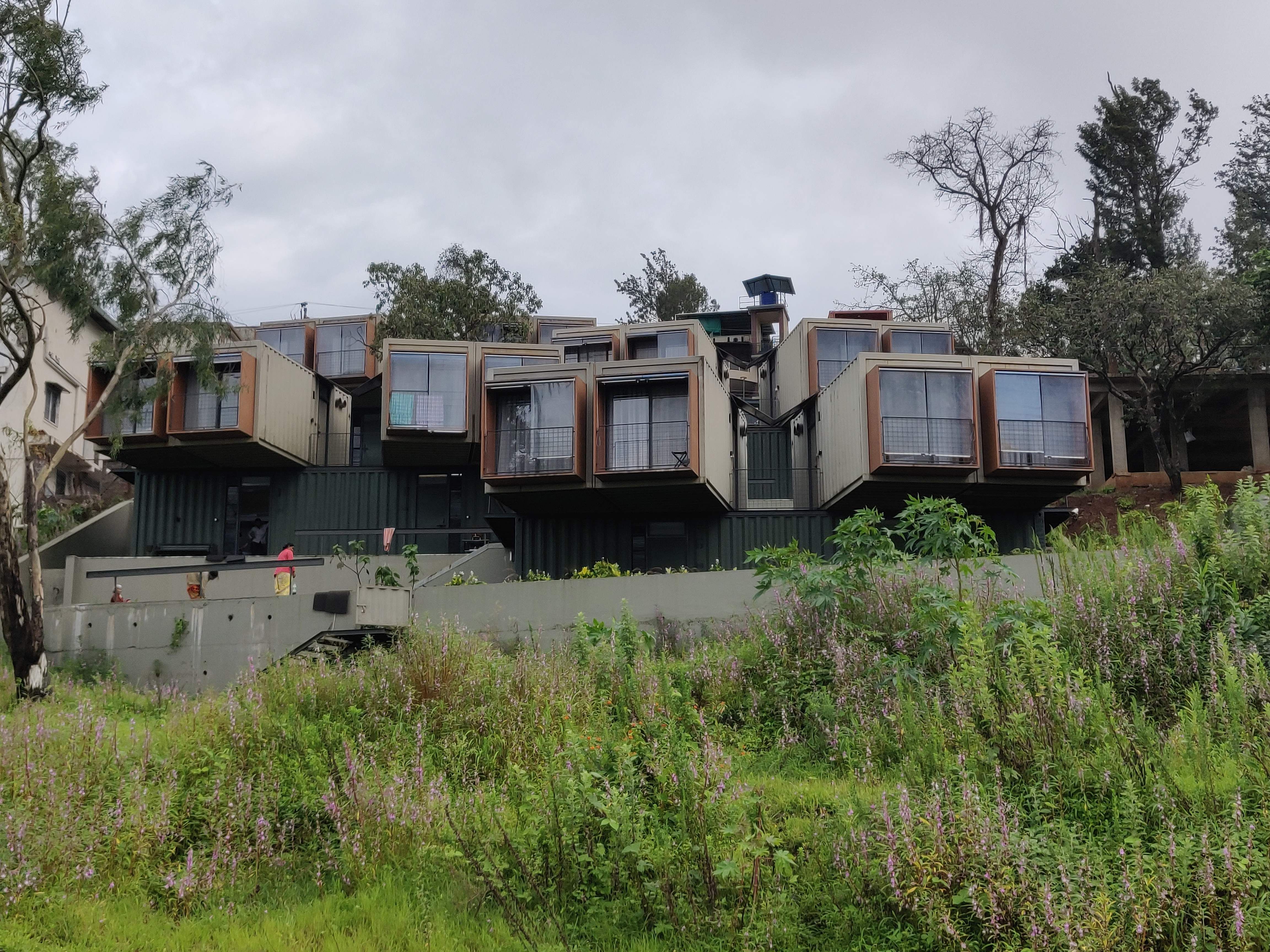 Property,House,Transport,Residential area,Home,Land lot,Urban area,Tree,Neighbourhood,Real estate