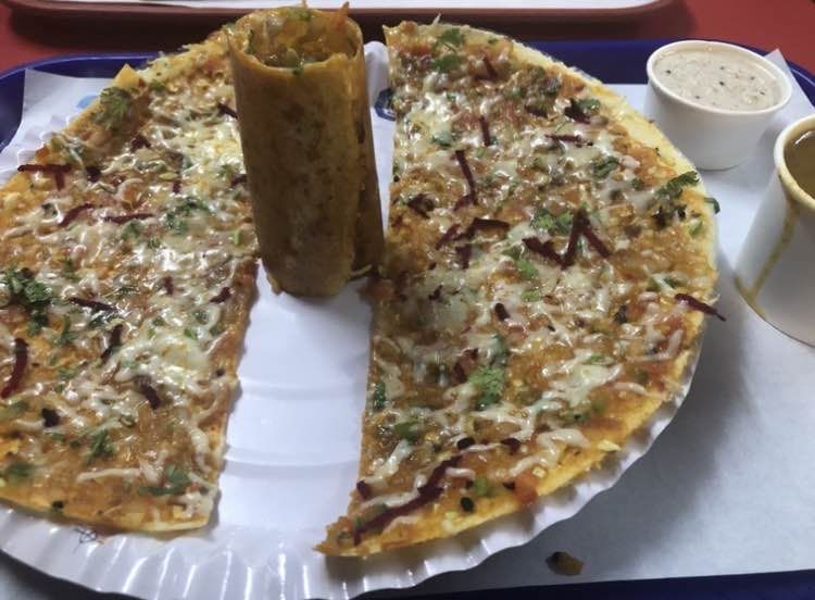 Dish,Food,Cuisine,Ingredient,Manakish,Flatbread,Baked goods,California-style pizza,Produce,Staple food