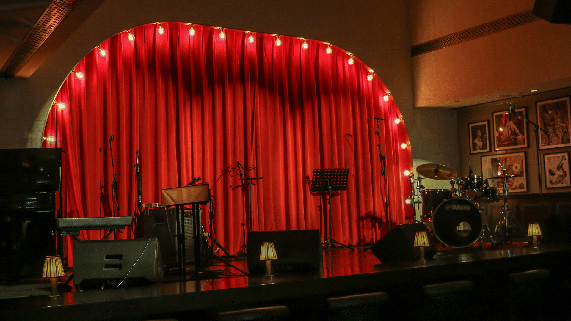 Stage,Theatre,Curtain,Theater curtain,heater,Interior design,Textile,Architecture,Music venue,Building