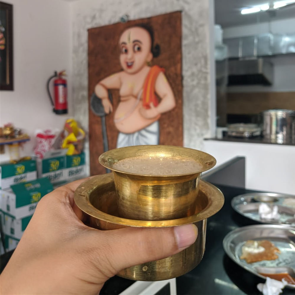 Porcelain,Tableware,Metal,Art