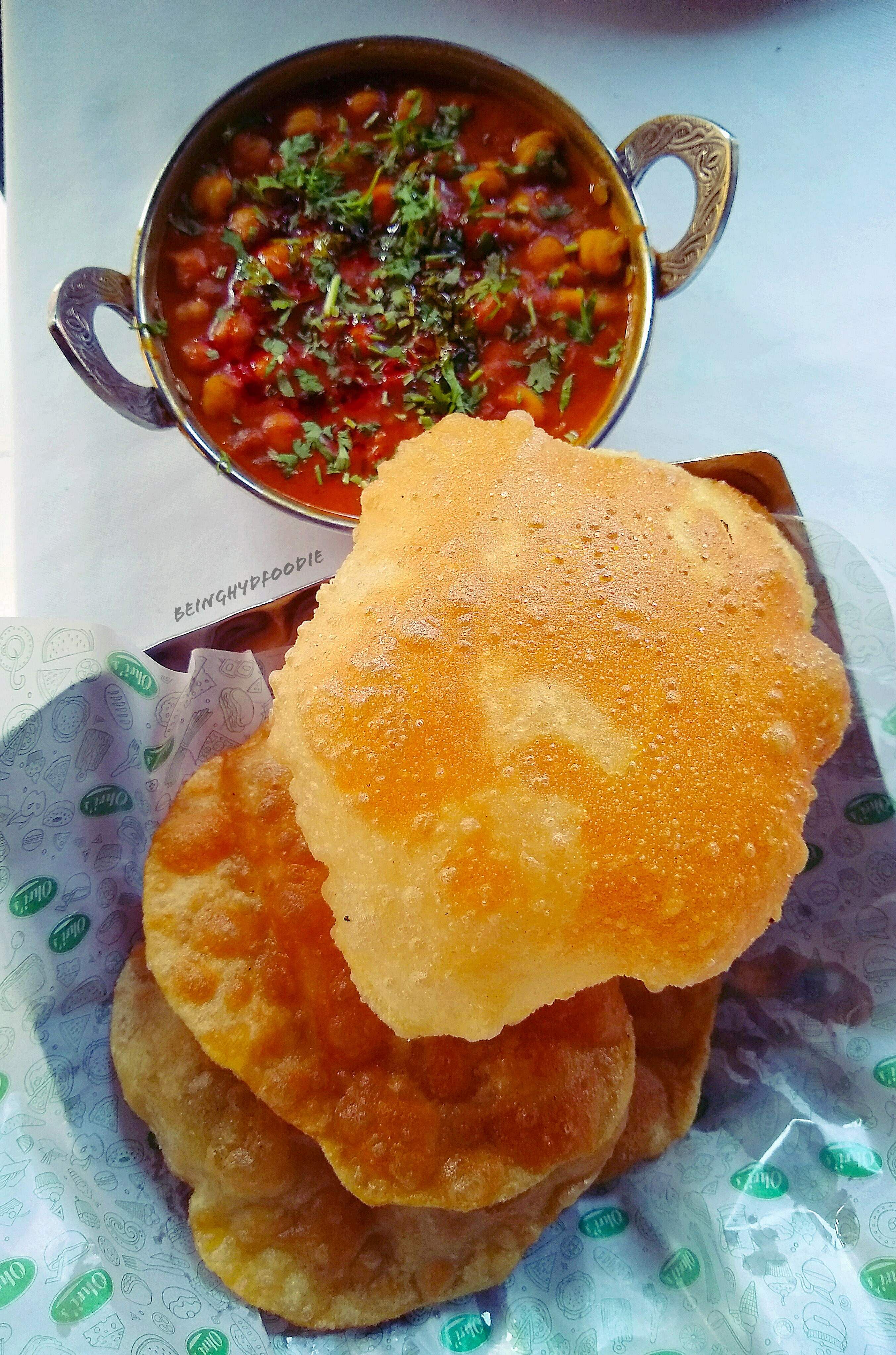 Dish,Food,Cuisine,Ingredient,Puri,Chole bhature,Produce,Indian cuisine,Staple food,Vegetarian food