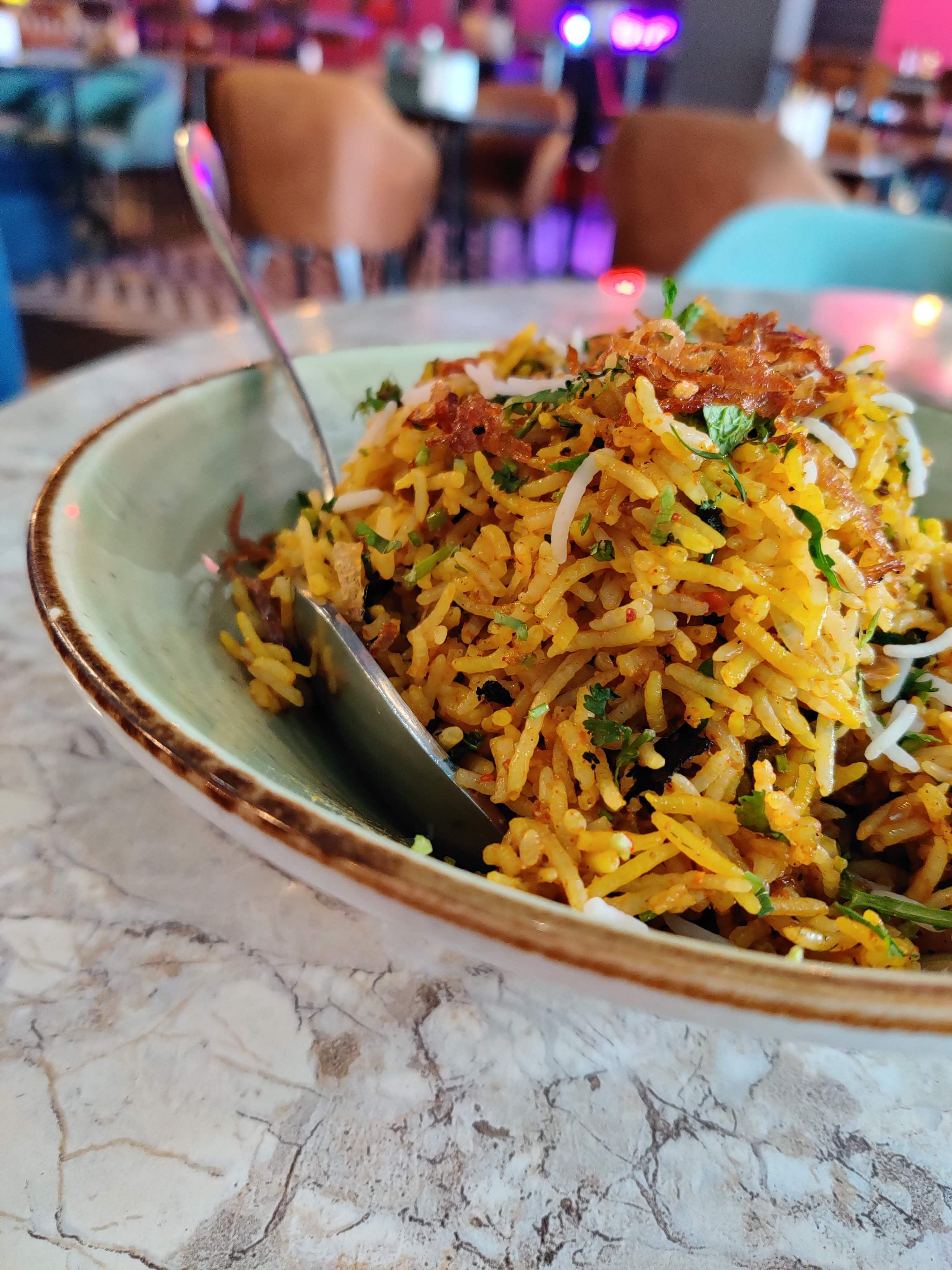 Dish,Food,Cuisine,Ingredient,Biryani,Hyderabadi biriyani,Produce,Recipe,Thai food,Kabsa