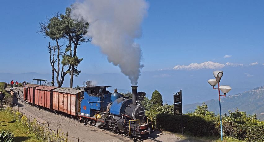 Transport,Steam,Smoke,Train,Railway,Vehicle,Steam engine,Pollution,Locomotive,Rolling stock