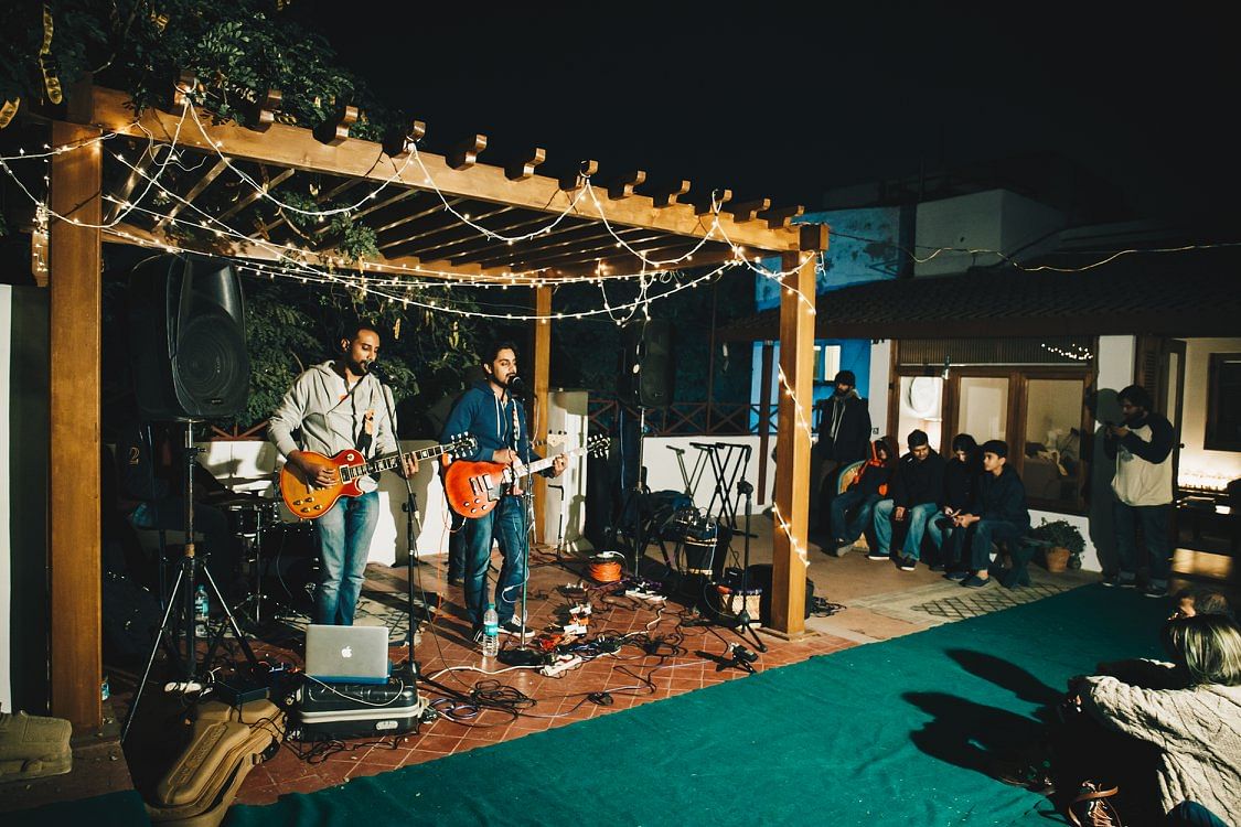Stage,Night,Tree,House,Event,Building,Plant,Performance,Home,Leisure