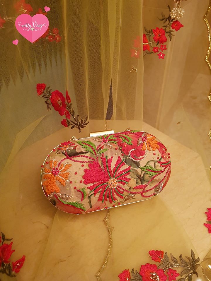 Pink,Textile,Floral design,Cushion,Embroidery,Plant,Flower,Magenta