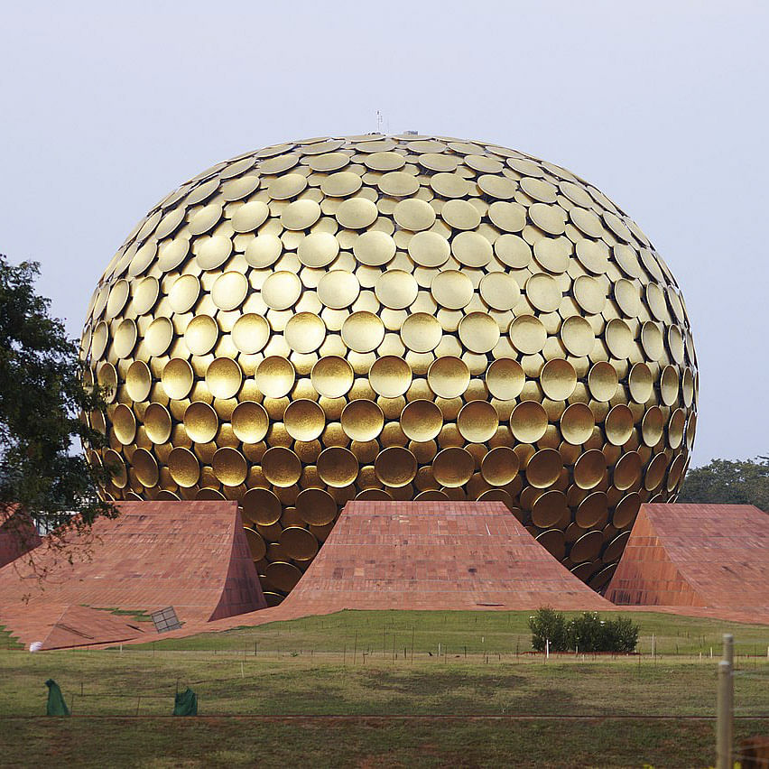 Biome,Sphere,Dome,Dome,Tree,Architecture,Sculpture,Pavilion,Art