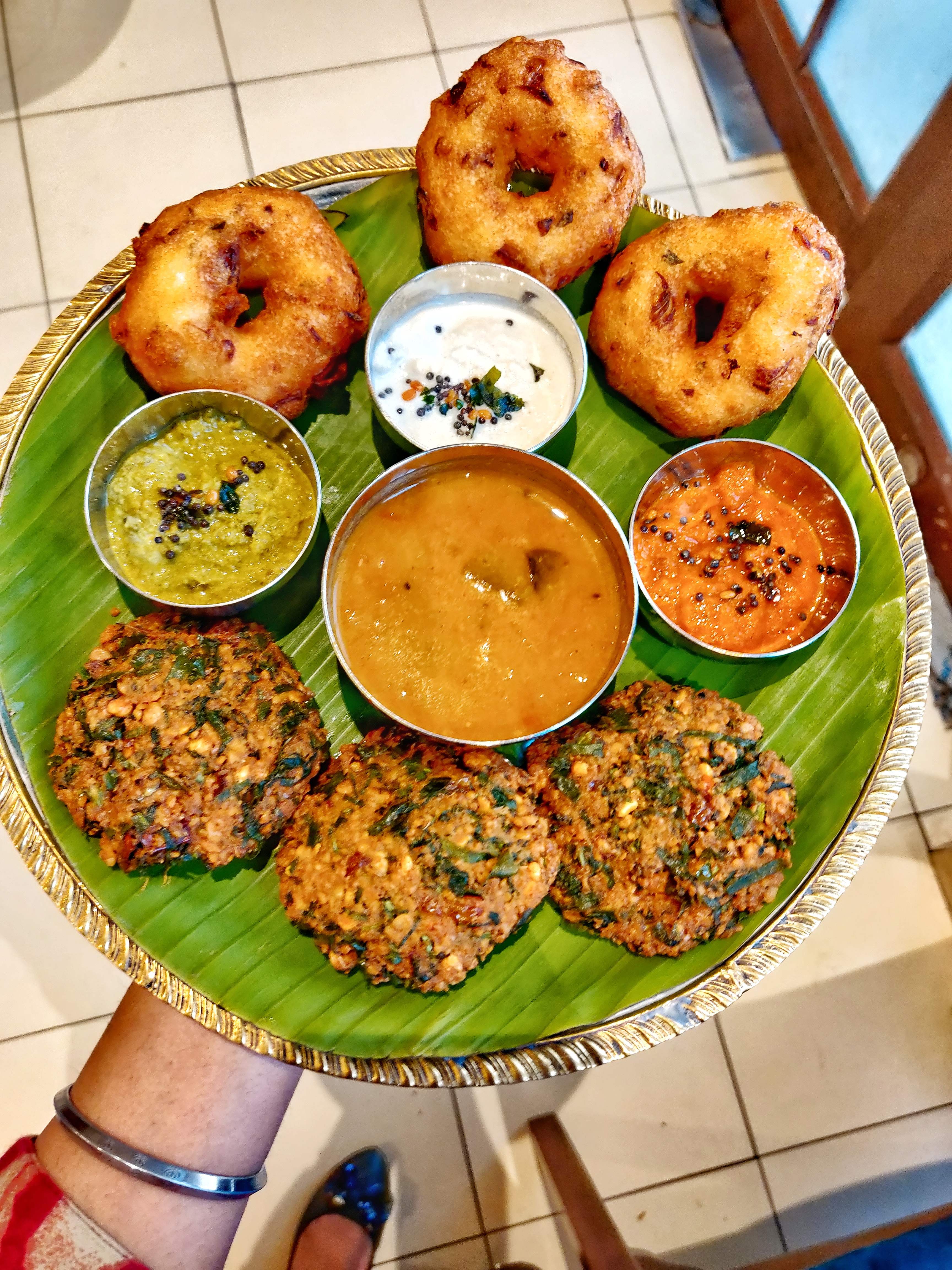 Dish,Food,Cuisine,Ingredient,Fried food,Produce,Vegetarian food,Pakora,Recipe,Fritter