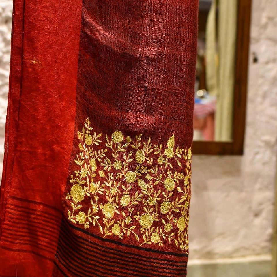 Red,Maroon,Silk,Textile,Pattern,Velvet,Linens