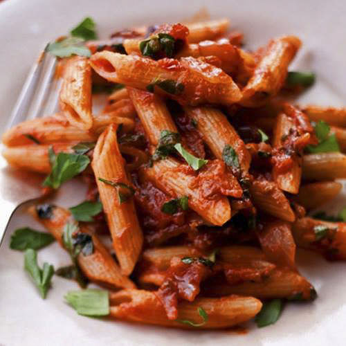 Dish,Food,Cuisine,Penne,Mostaccioli,Penne alla vodka,Vodka sauce,Ingredient,Rigatoni,Pasta