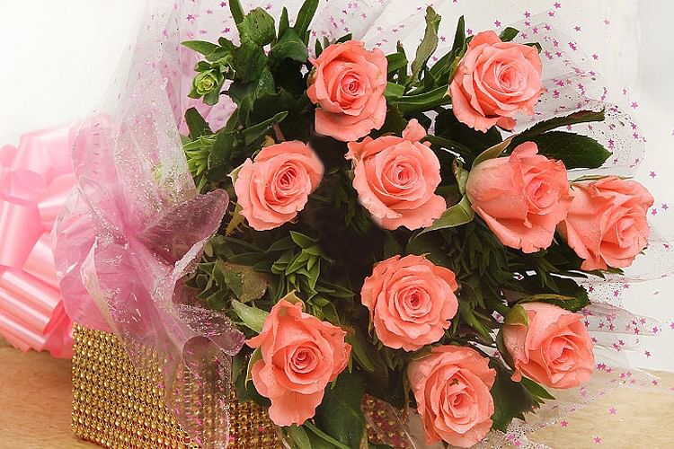 The Joy of Surprising Someone with Same Day Flowers and Gifts