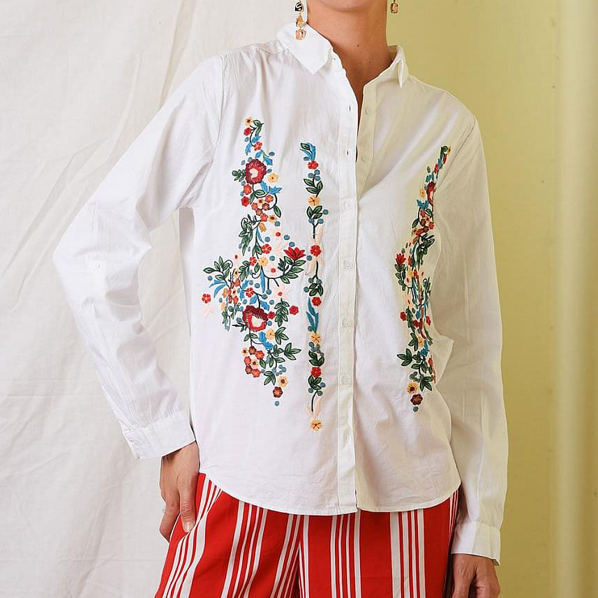 Clothing,White,Sleeve,Collar,Neck,Outerwear,Blouse,Tradition,Embroidery,Shirt