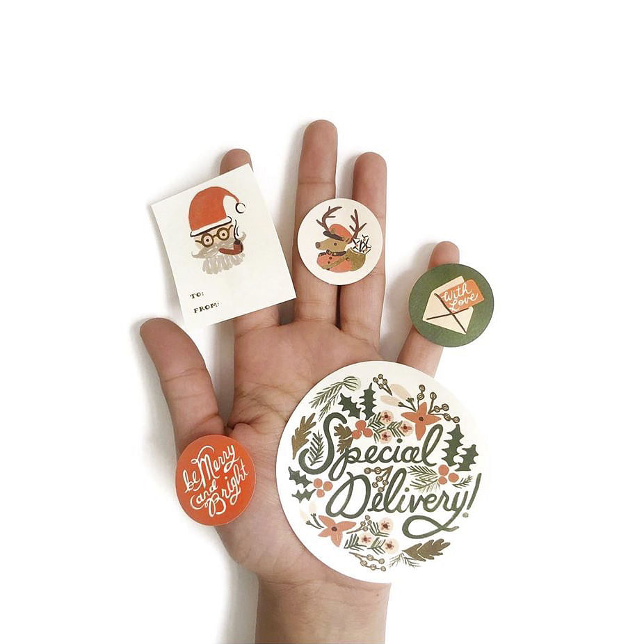 Nail,Finger,Hand,Temporary tattoo,Material property,Fashion accessory,Manicure,Flesh,Cosmetics,Peach