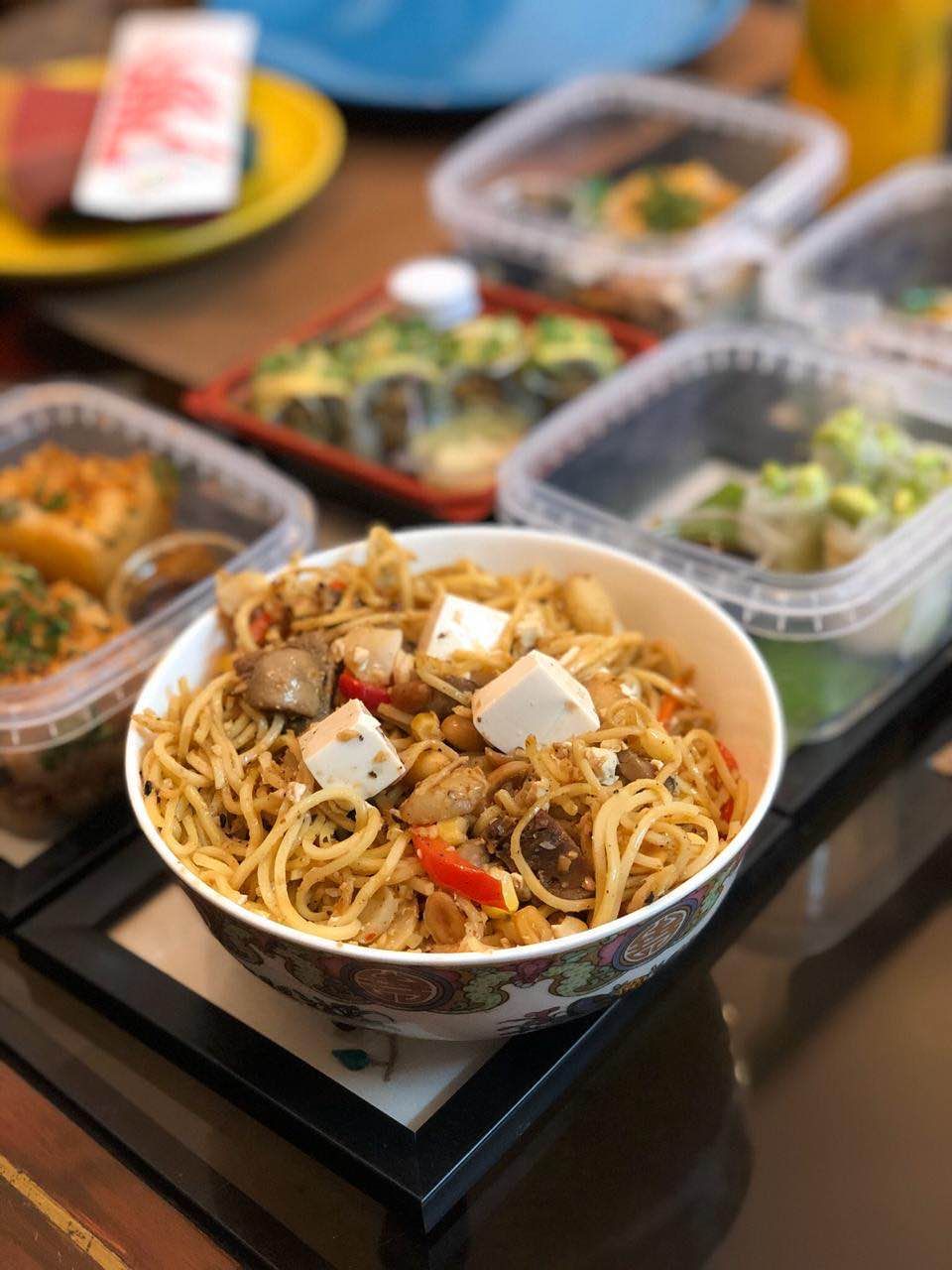 Dish,Food,Cuisine,Fried noodles,Ingredient,Noodle,Pancit,Chinese noodles,Chinese food,Yakisoba