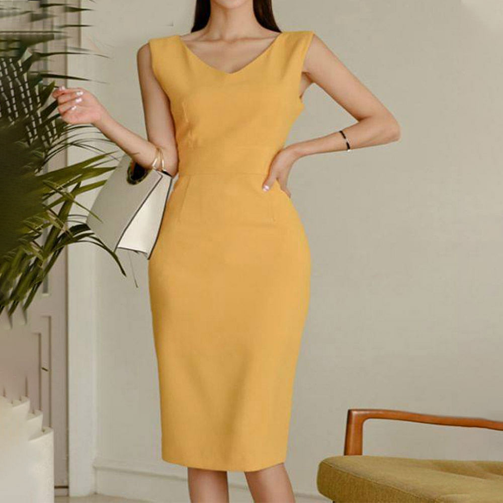 Clothing,Dress,Yellow,Shoulder,Fashion model,Day dress,Neck,Waist,Cocktail dress,Sheath dress