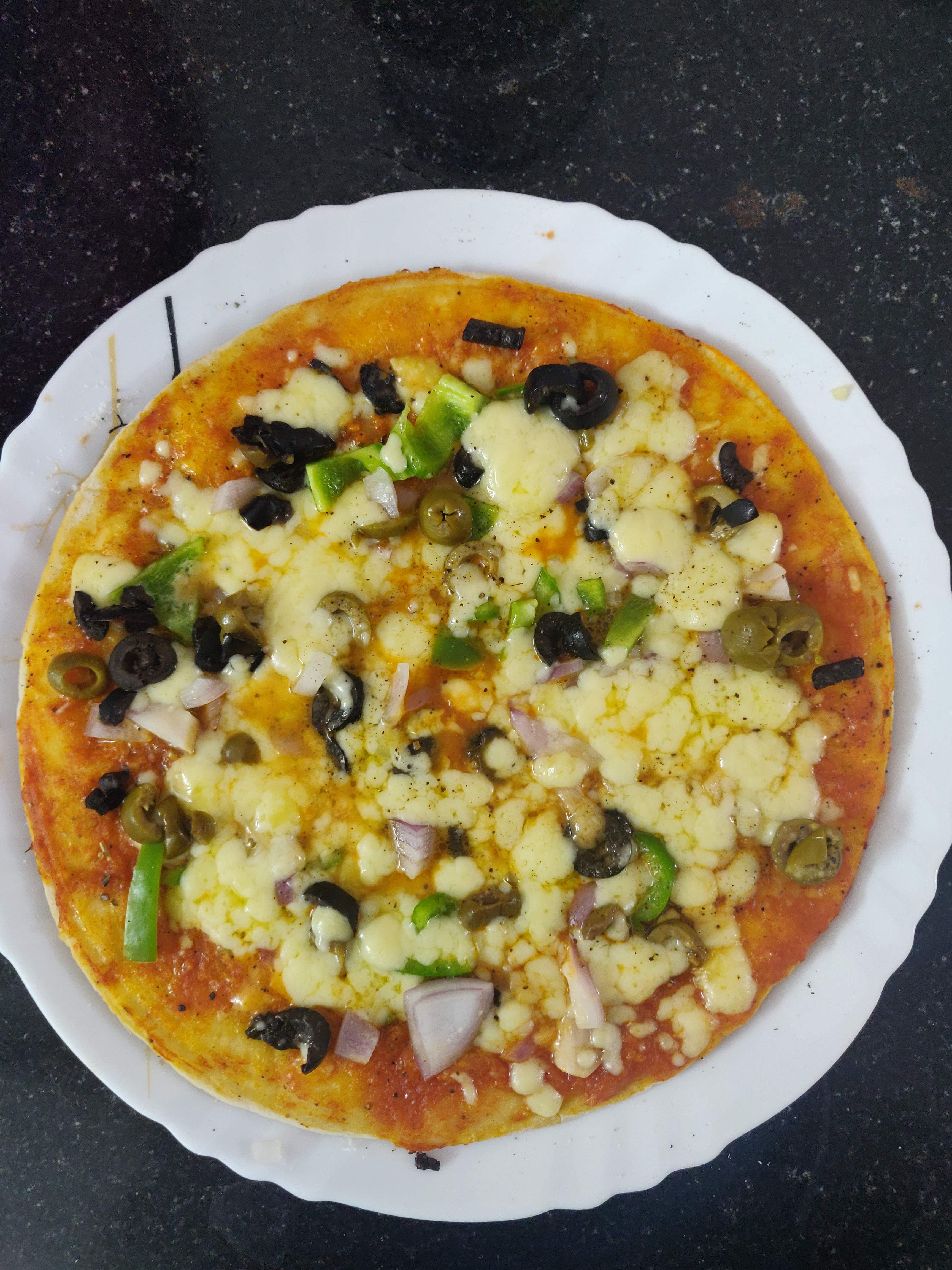 Dish,Food,Cuisine,Ingredient,Pizza,Recipe,Produce,Pizza cheese,Flatbread,Staple food