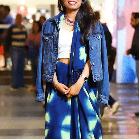 Clothing,Street fashion,Denim,Jeans,Blue,Fashion,Cobalt blue,Outerwear,Jacket,Electric blue