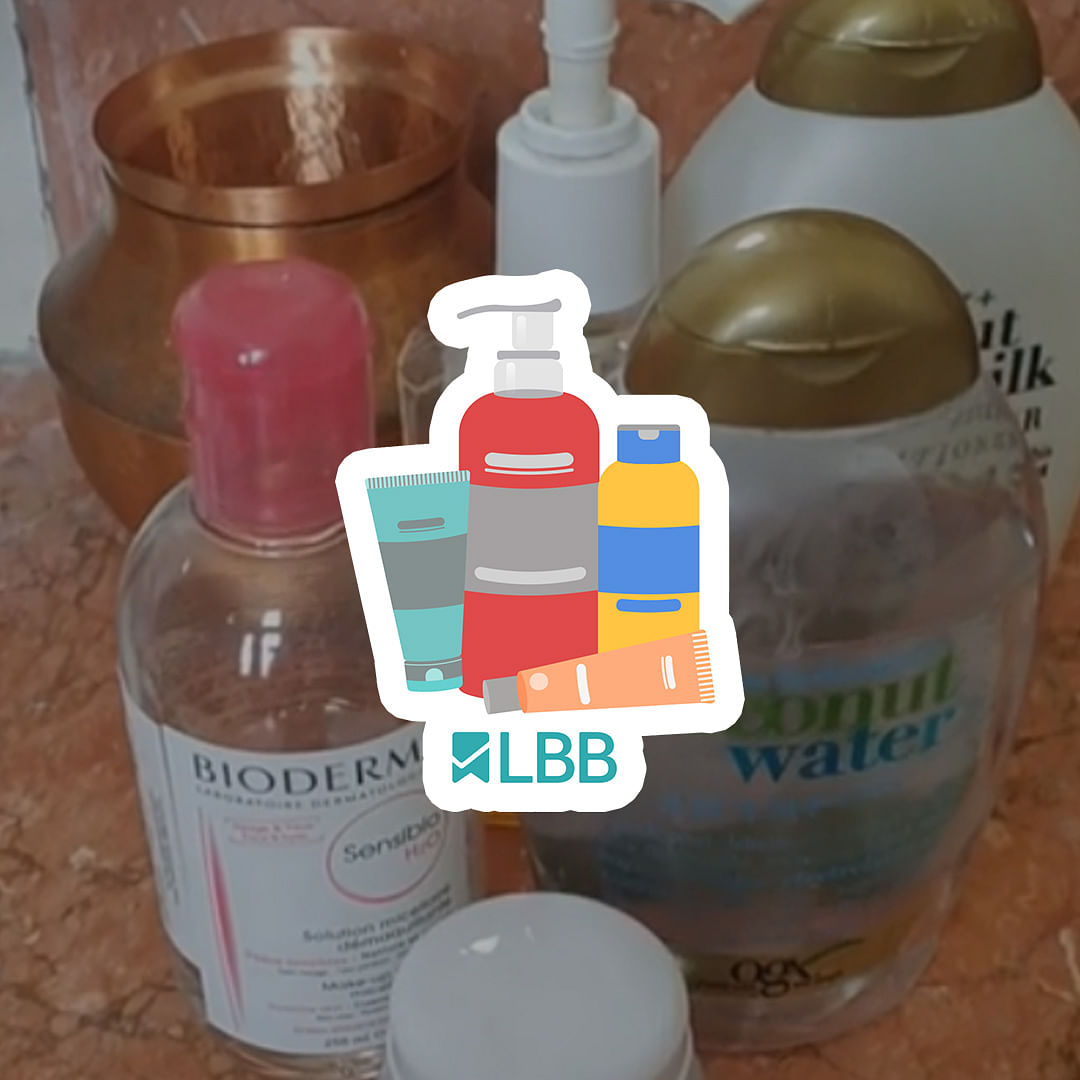 Product,Bottle,Water bottle,Plastic bottle,Glass bottle,Liquid,Drinkware,Tableware,Glass,Plastic