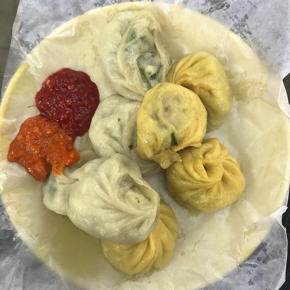 Dish,Food,Momo,Cuisine,Khinkali,Buuz,Baozi,Cha siu bao,Mandu,Mongolian food