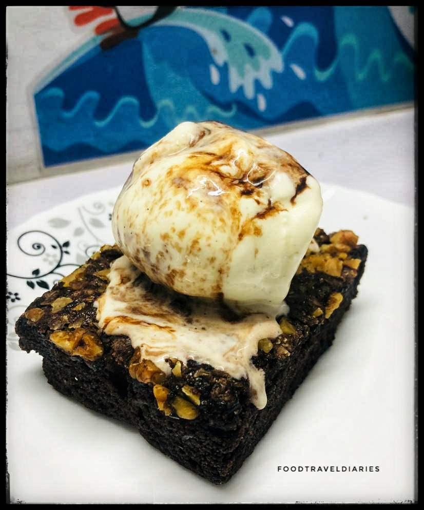 Food,Dish,Cuisine,Chocolate brownie,Comfort food,Ingredient,Frozen dessert,Dessert,Recipe,Cream