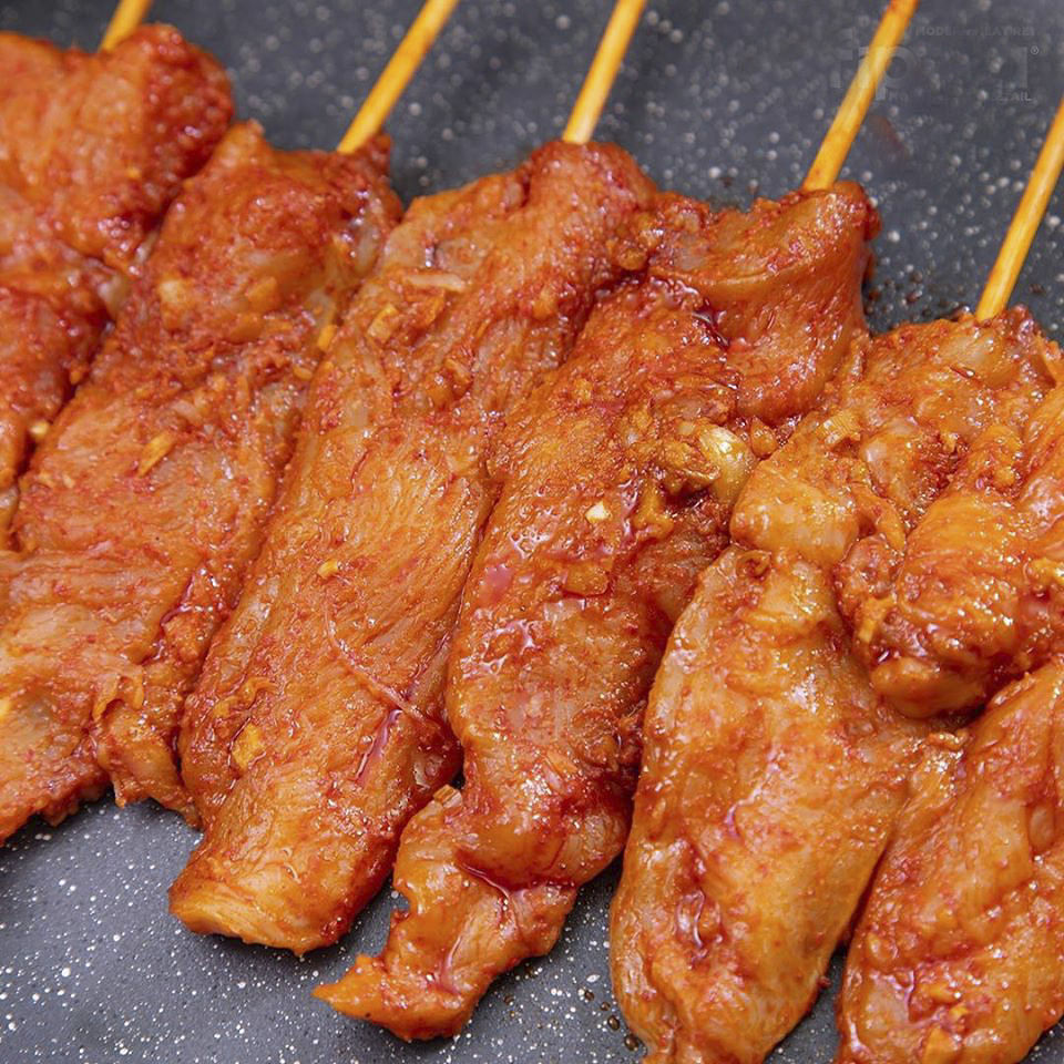 Dish,Food,Cuisine,Satay,Meat,Ingredient,Fried food,Roasting,Pincho,Yakitori