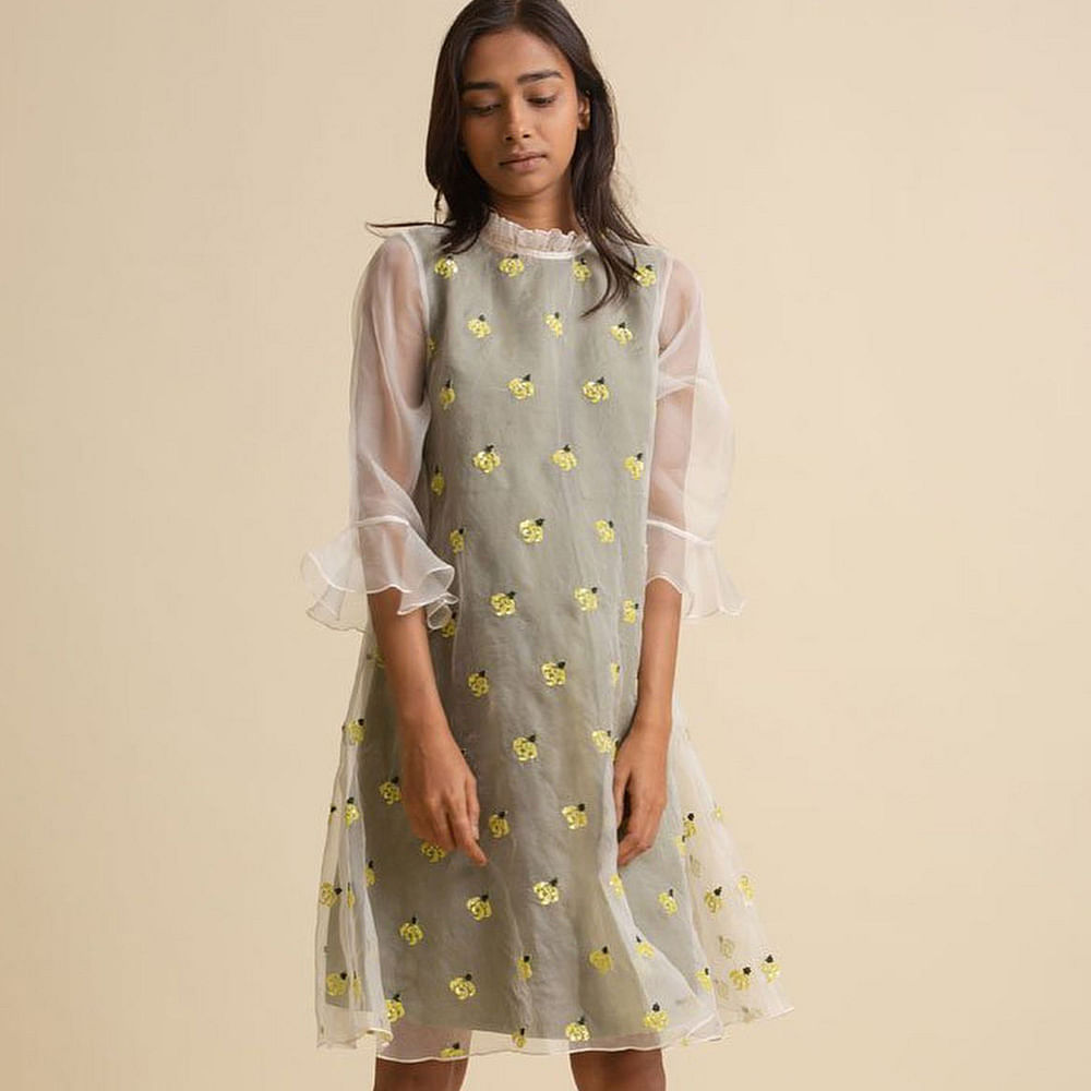 Clothing,Day dress,White,Dress,Yellow,Pattern,Sleeve,Pattern,Design,Neck