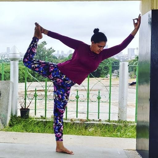 Dancer,Leg,Physical fitness,Sportswear,Dance,Trousers,Performance,yoga pant,Sports,Balance