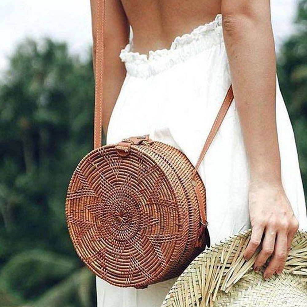 Clothing,Dress,Wicker,Waist,Shoulder,Basket,Fashion,Sun hat,Headgear,Photo shoot