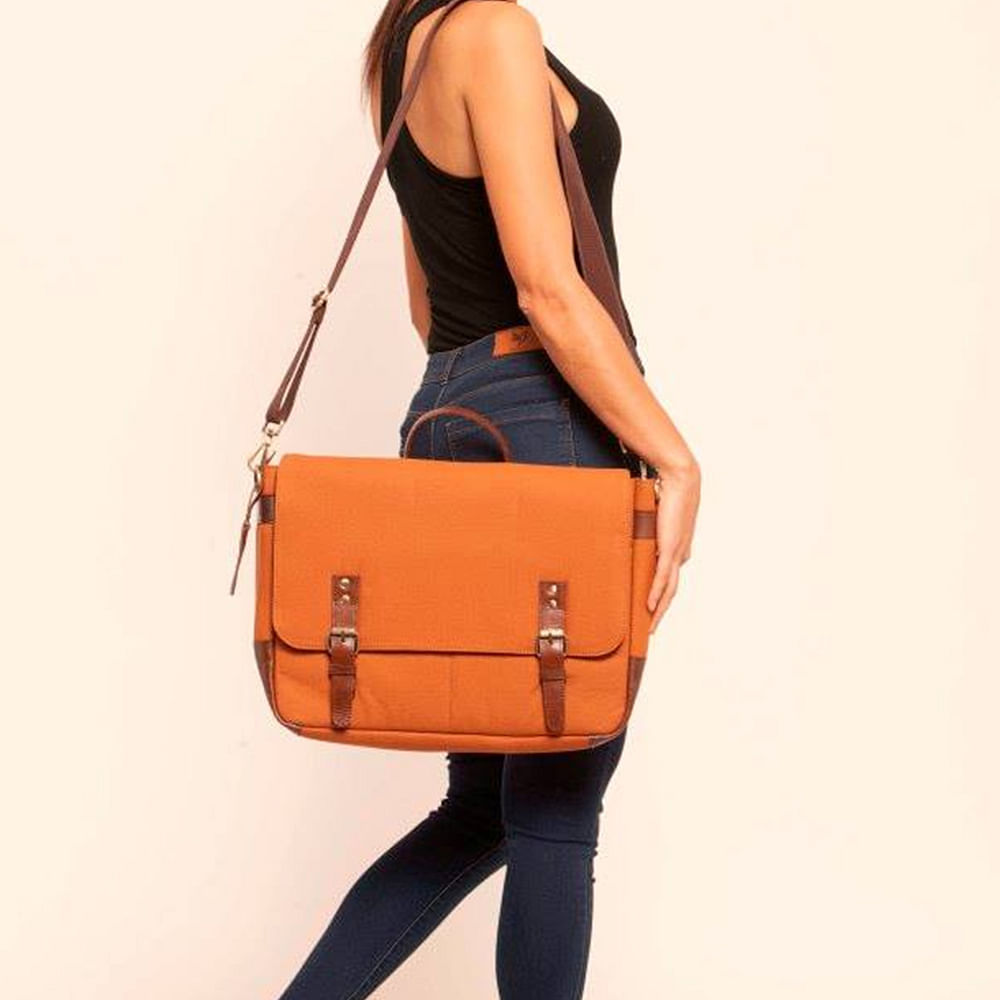 Bag,Handbag,Shoulder,Orange,Tan,Brown,Fashion accessory,Yellow,Satchel,Joint